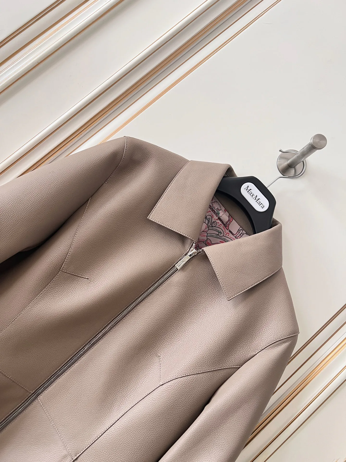 Кожаные Куртки И Дублёнки Женские Hermes 18017096