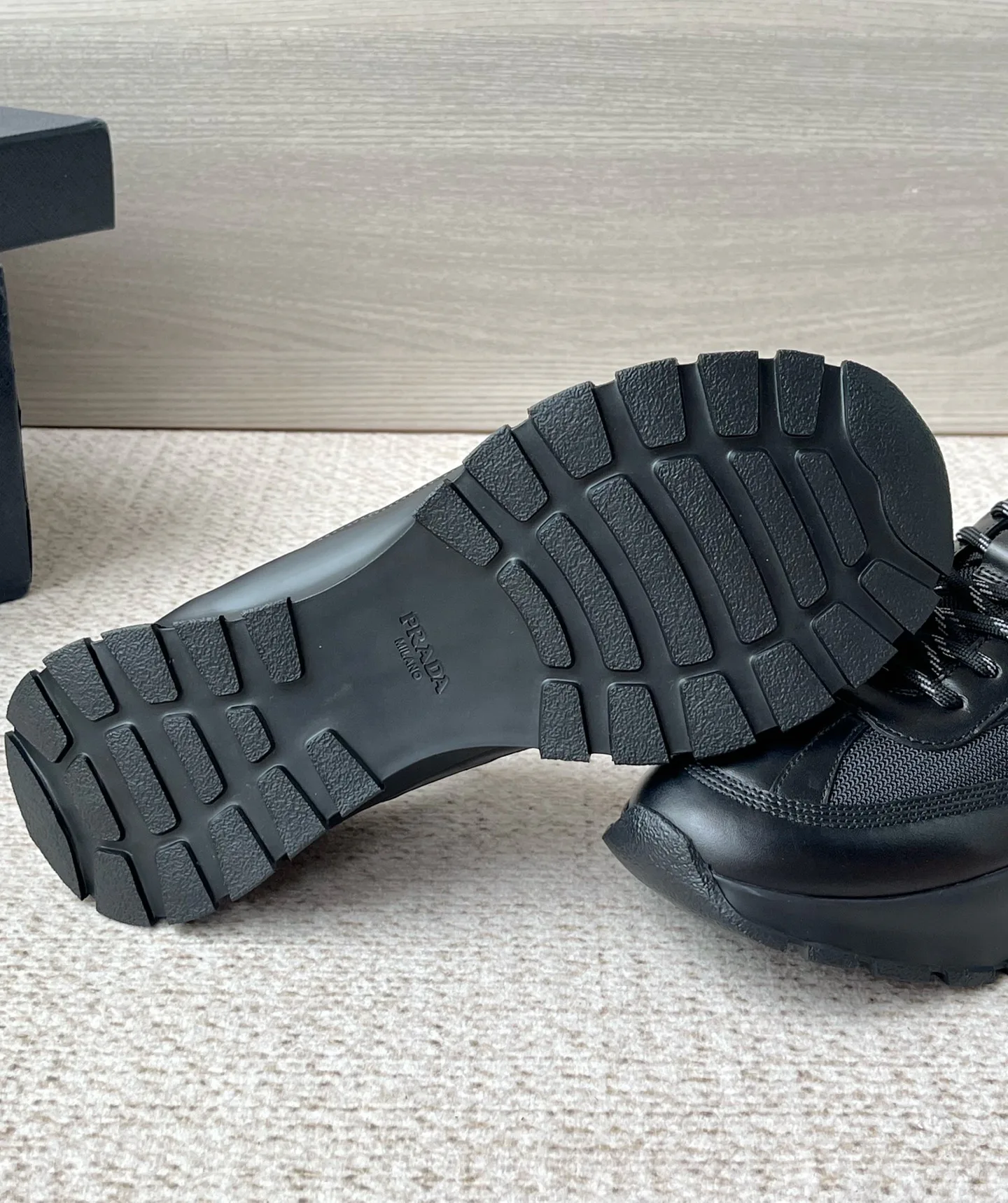 Кроссовки Мужские Prada 17342971