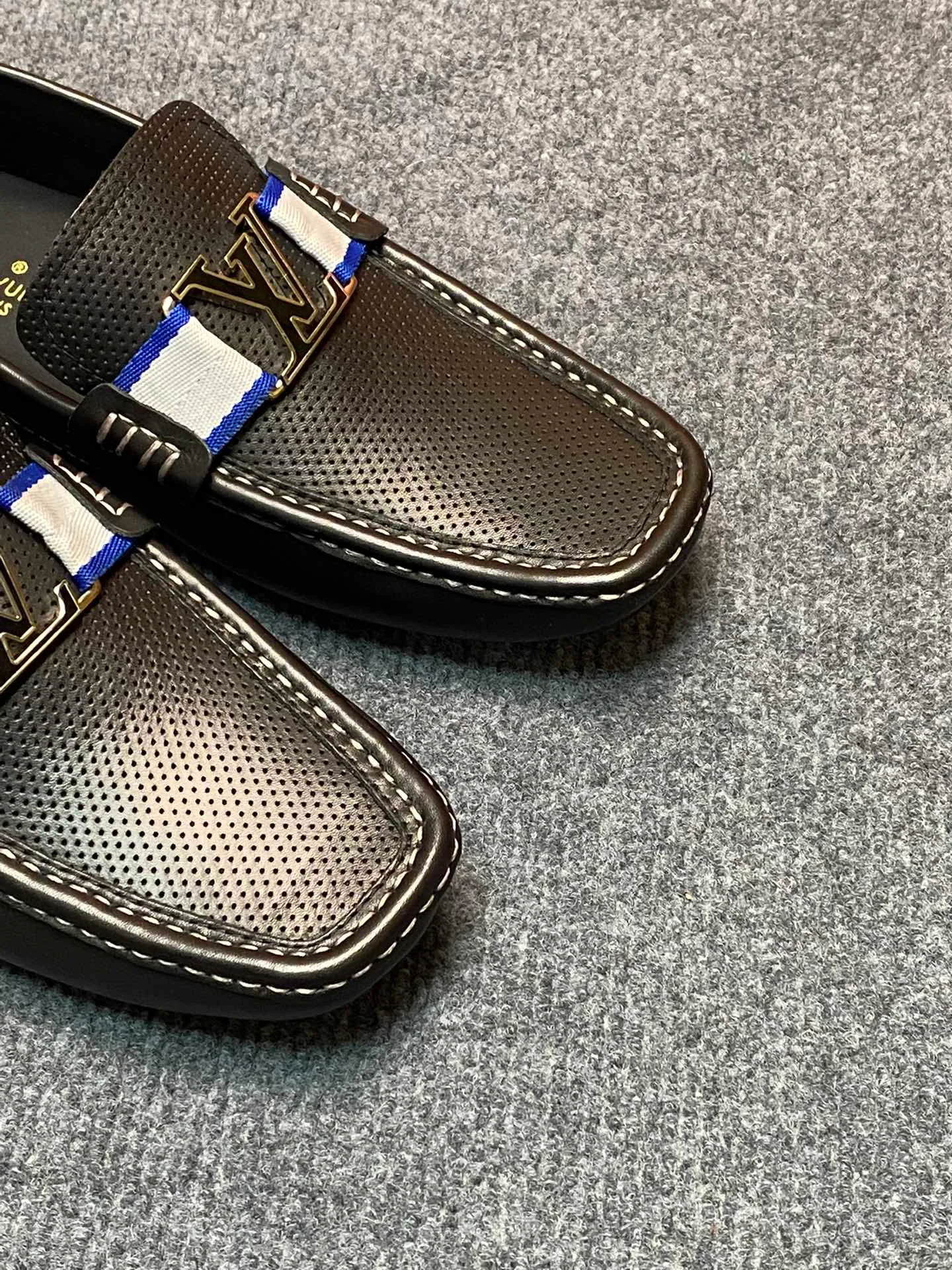 Мокасины Мужские Louis Vuitton 881857