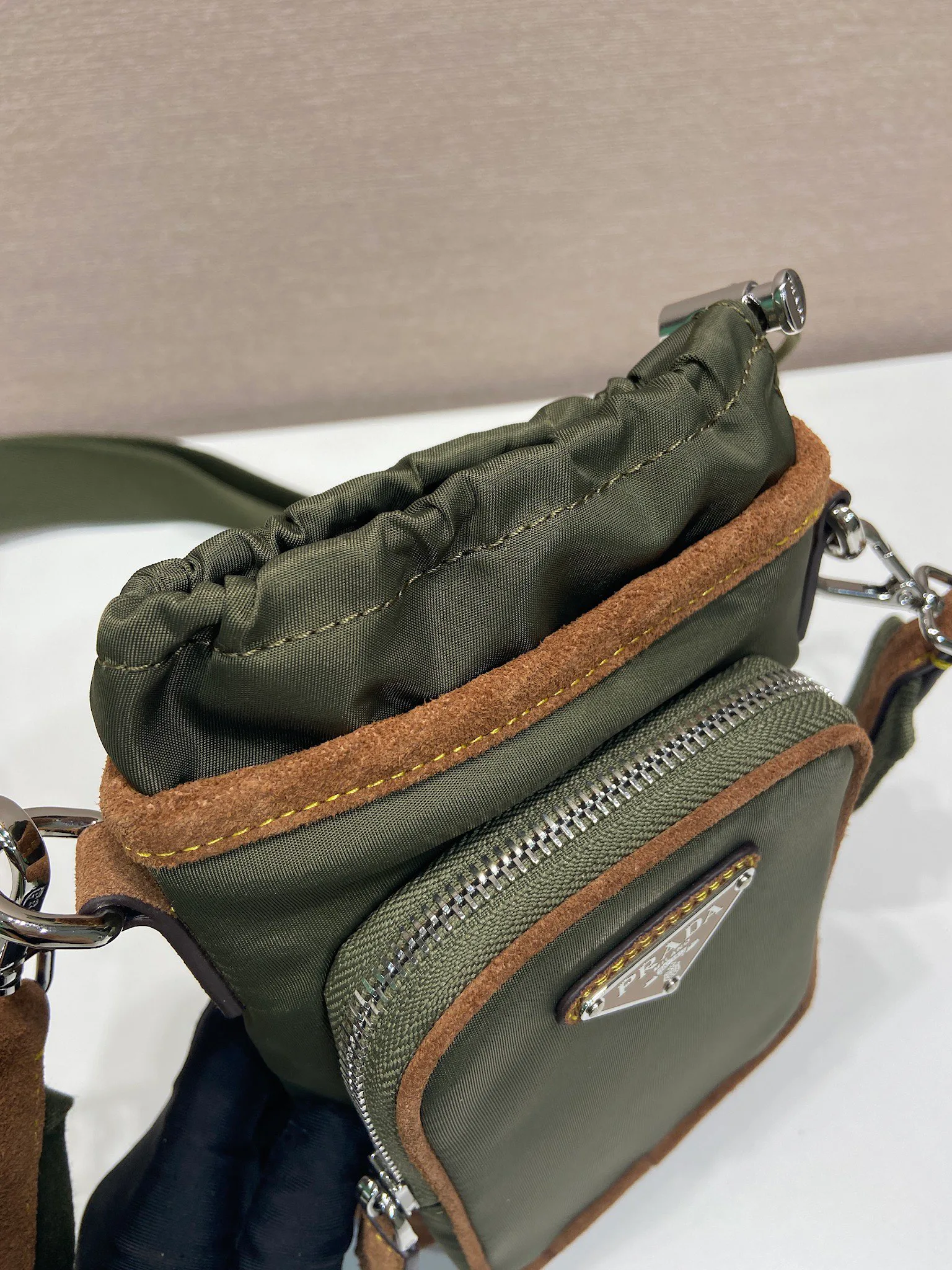 Сумки На Ремне Женские Prada 13410384