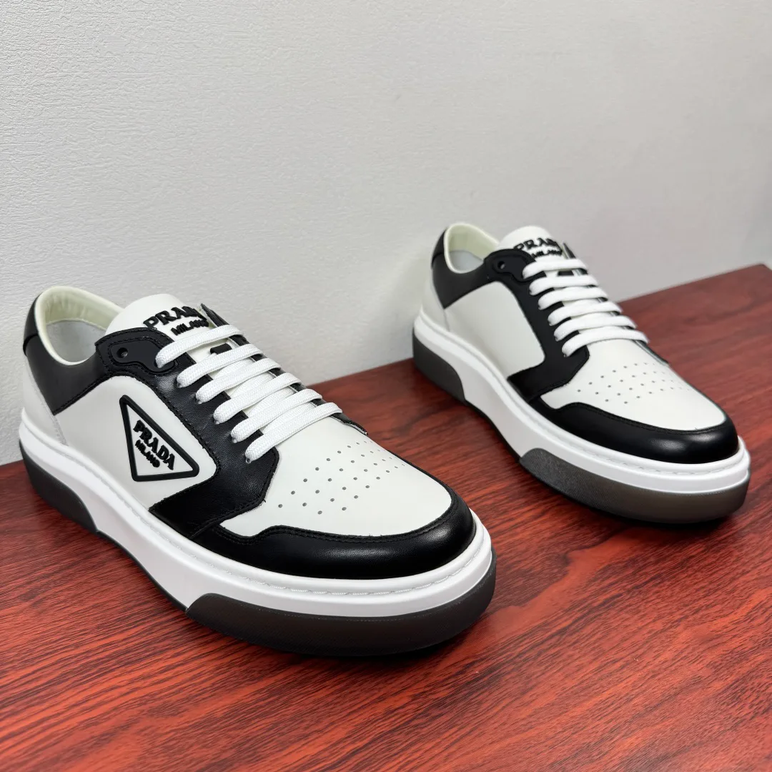 Кроссовки Мужские Prada 12722675