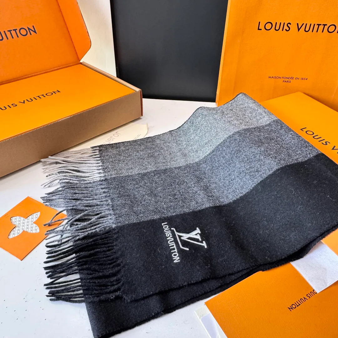 Шарфы Louis Vuitton 1242335