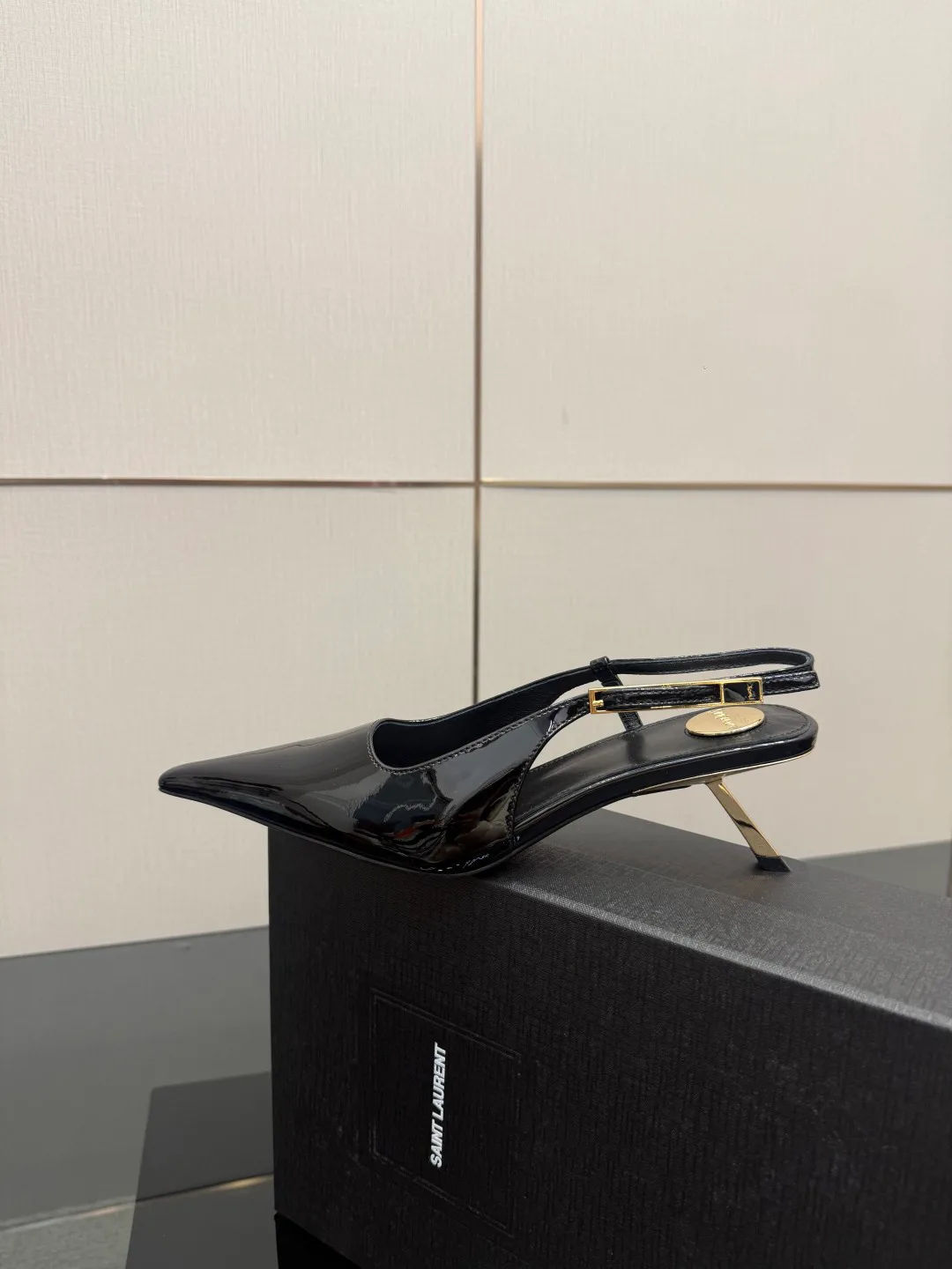Туфли Женские Saint Laurent 2597115
