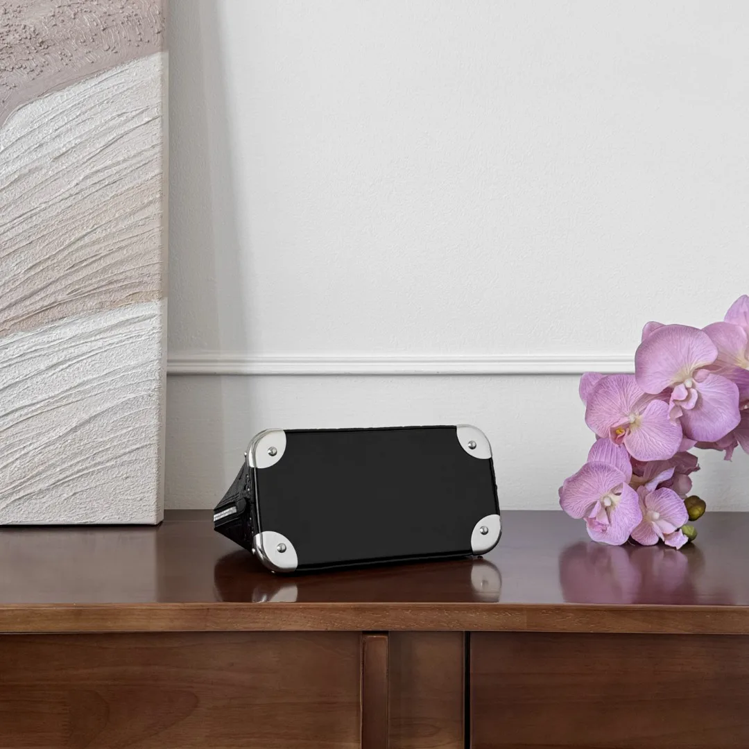 Сумки На Ремне Женские Louis Vuitton 1808862