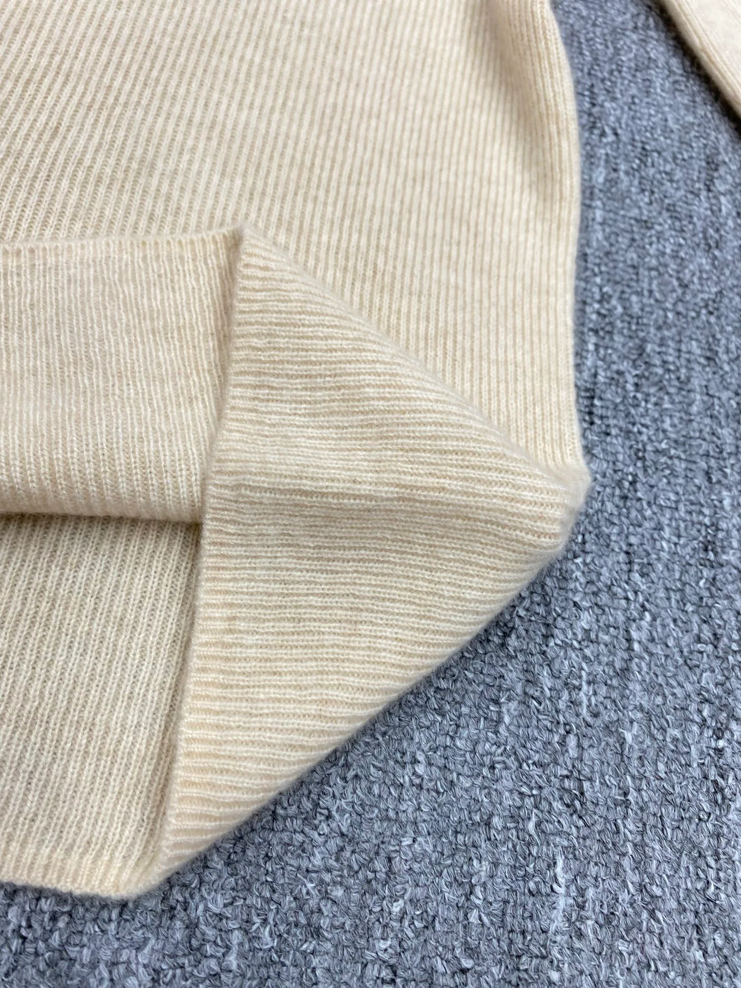 Джемперы И Свитеры Женские Loro Piana 18668217