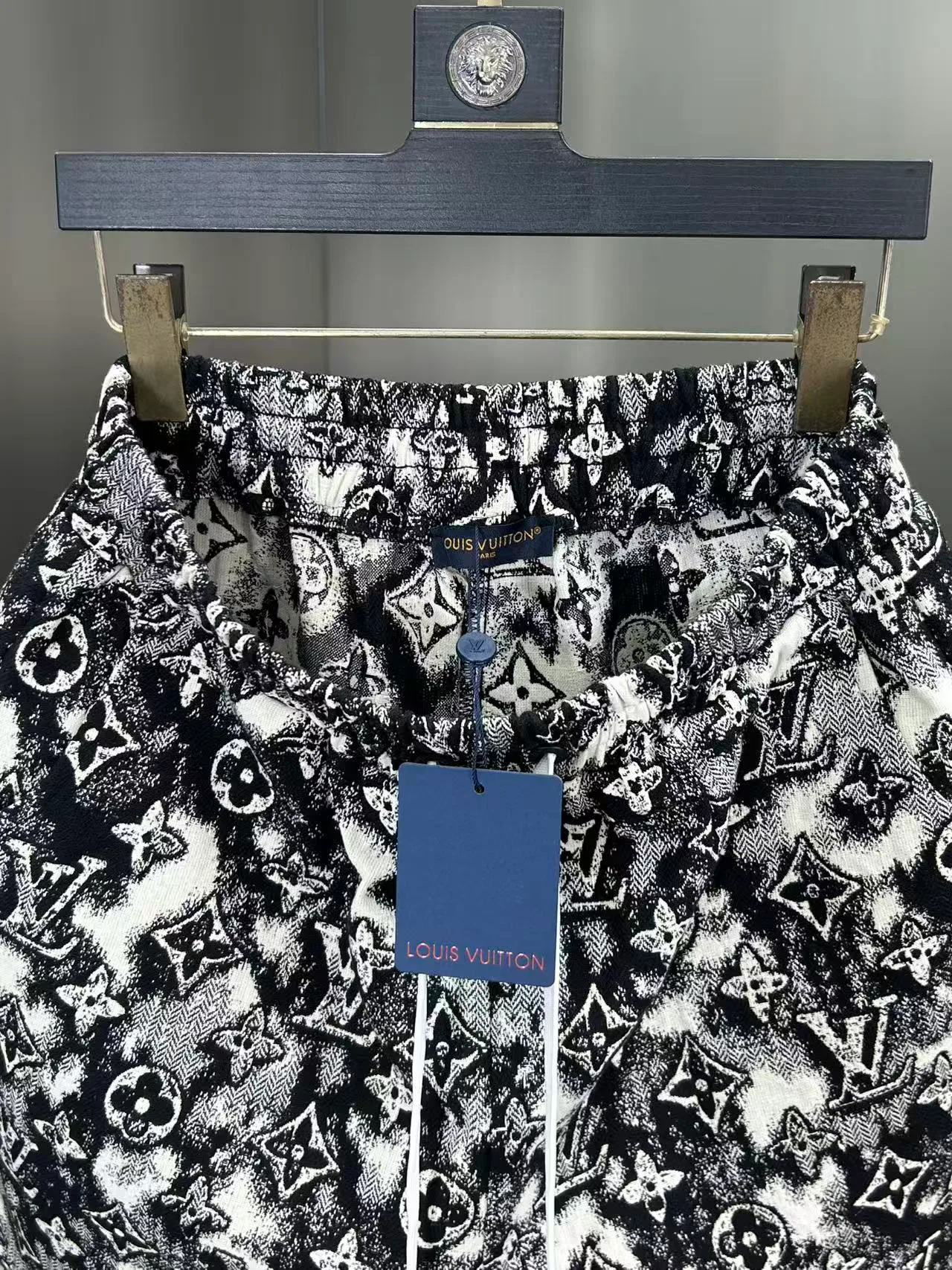 Шорты Женские Louis Vuitton 5071316