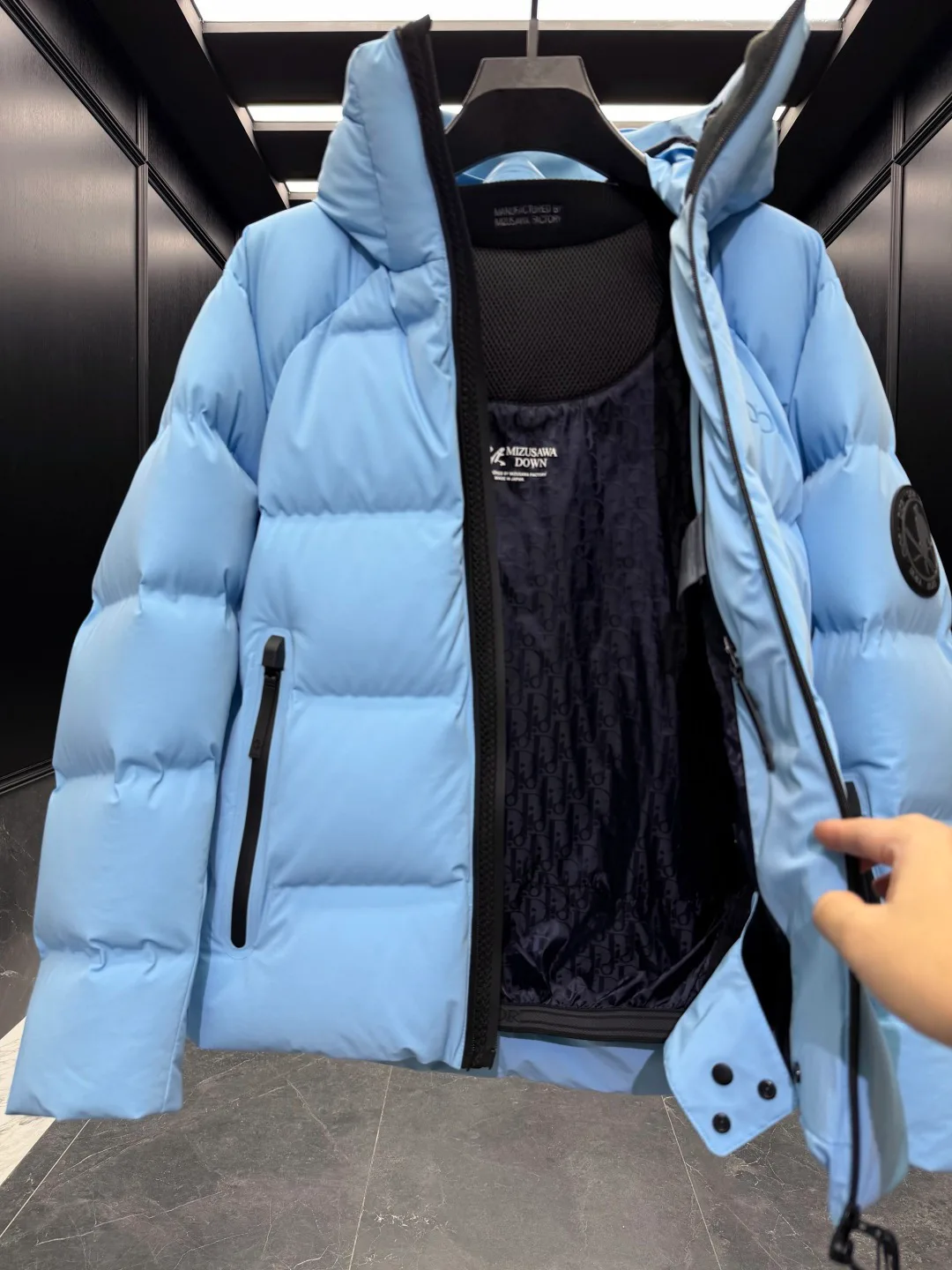 Куртки И Пуховики Женские Christian Dior 18007712