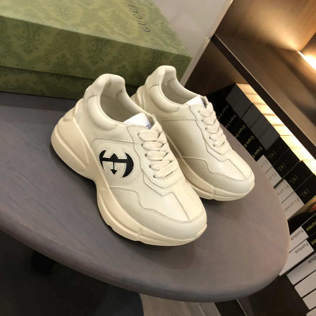 Кроссовки Женские Gucci 19473566