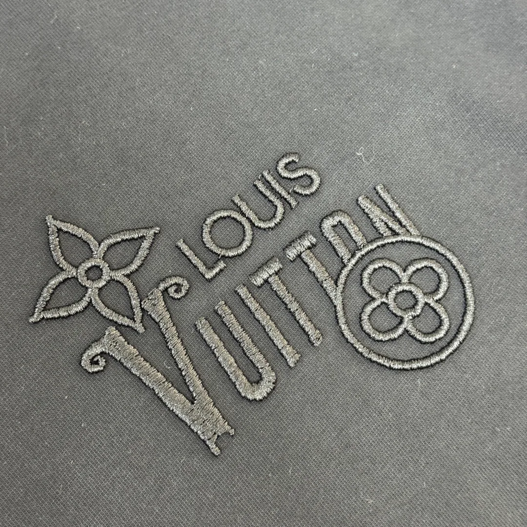 Футболки Женские Louis Vuitton 10785179