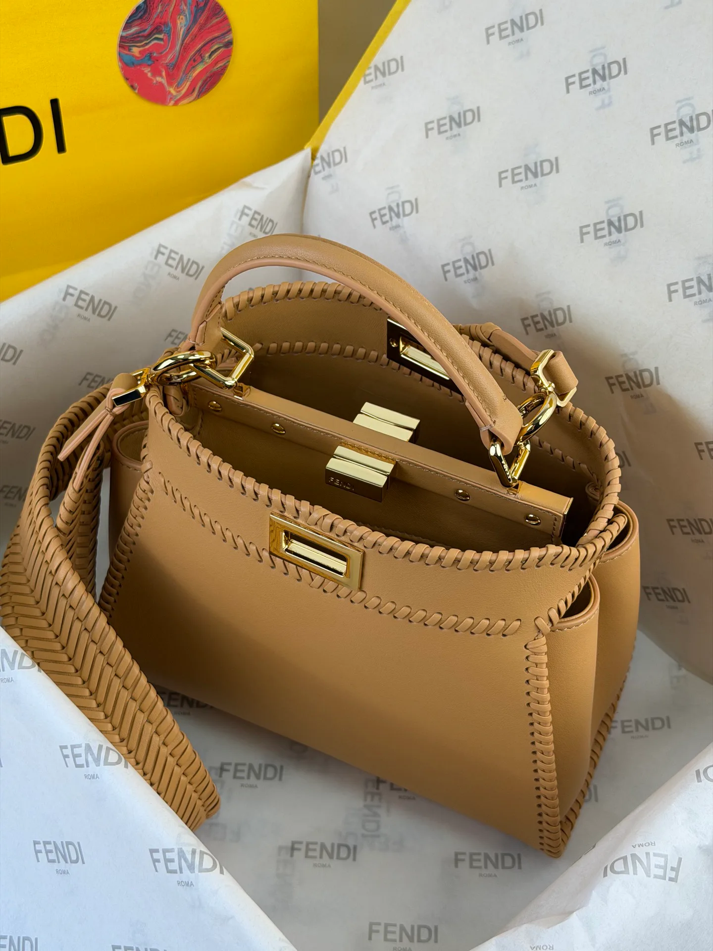 Классические Сумки Женские Fendi 13234521