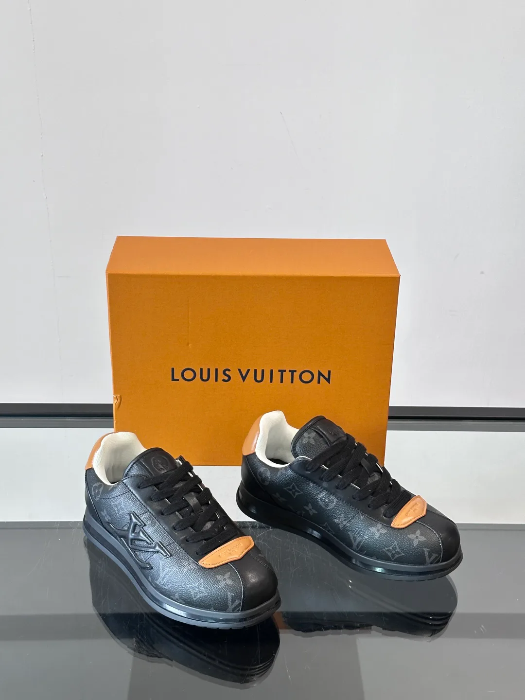 Кроссовки Мужские Louis Vuitton 56118