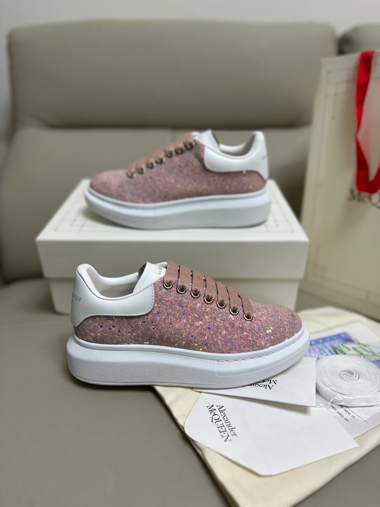 Кроссовки Женские Alexander Mcqueen 18616785