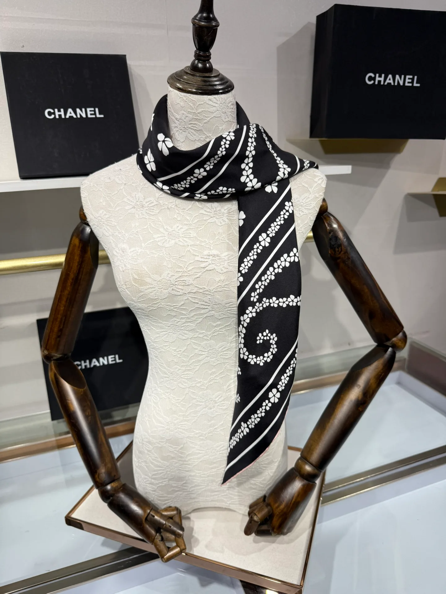 Платки Chanel 13896124