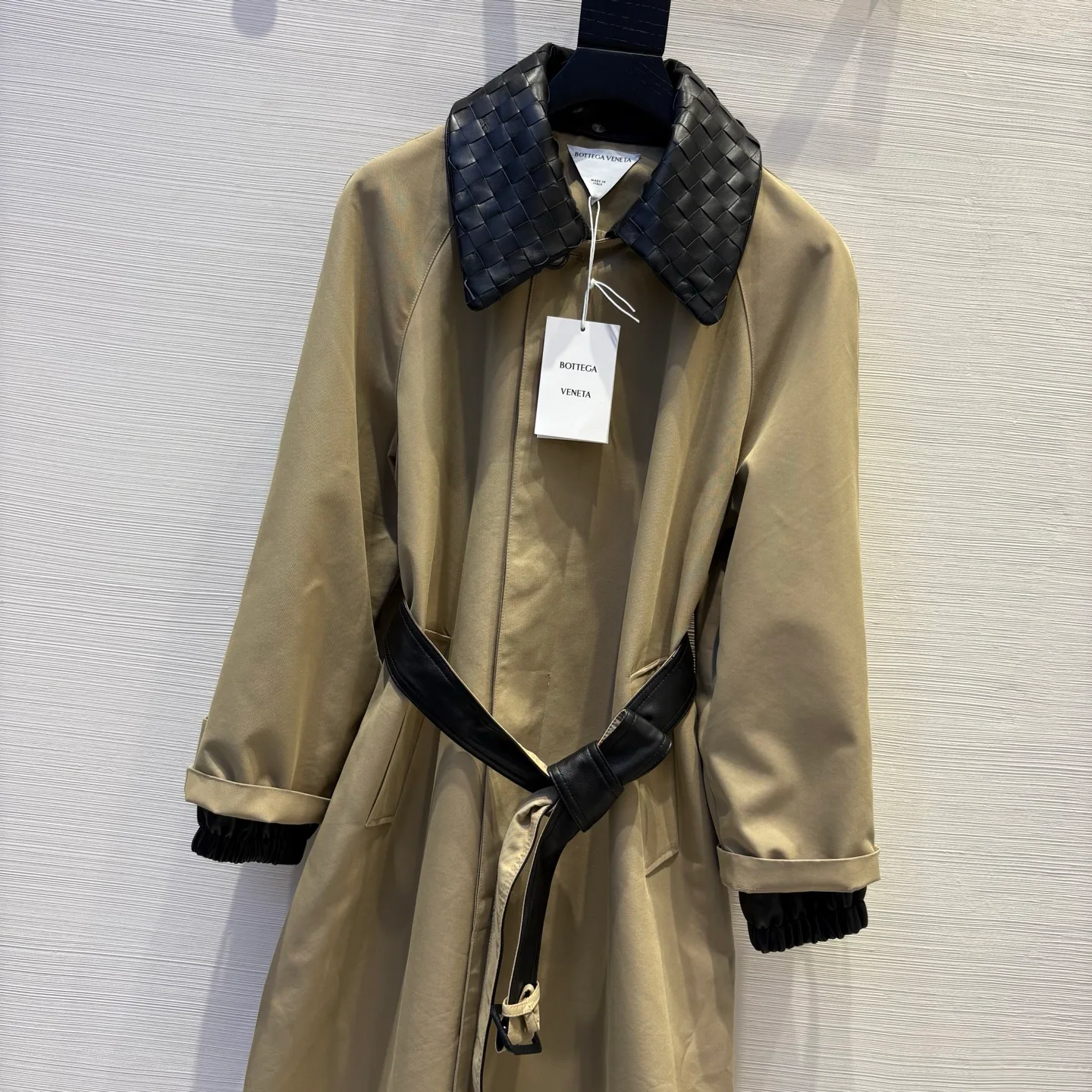 Кожаные Куртки И Дублёнки Женские Bottega Veneta 11164777