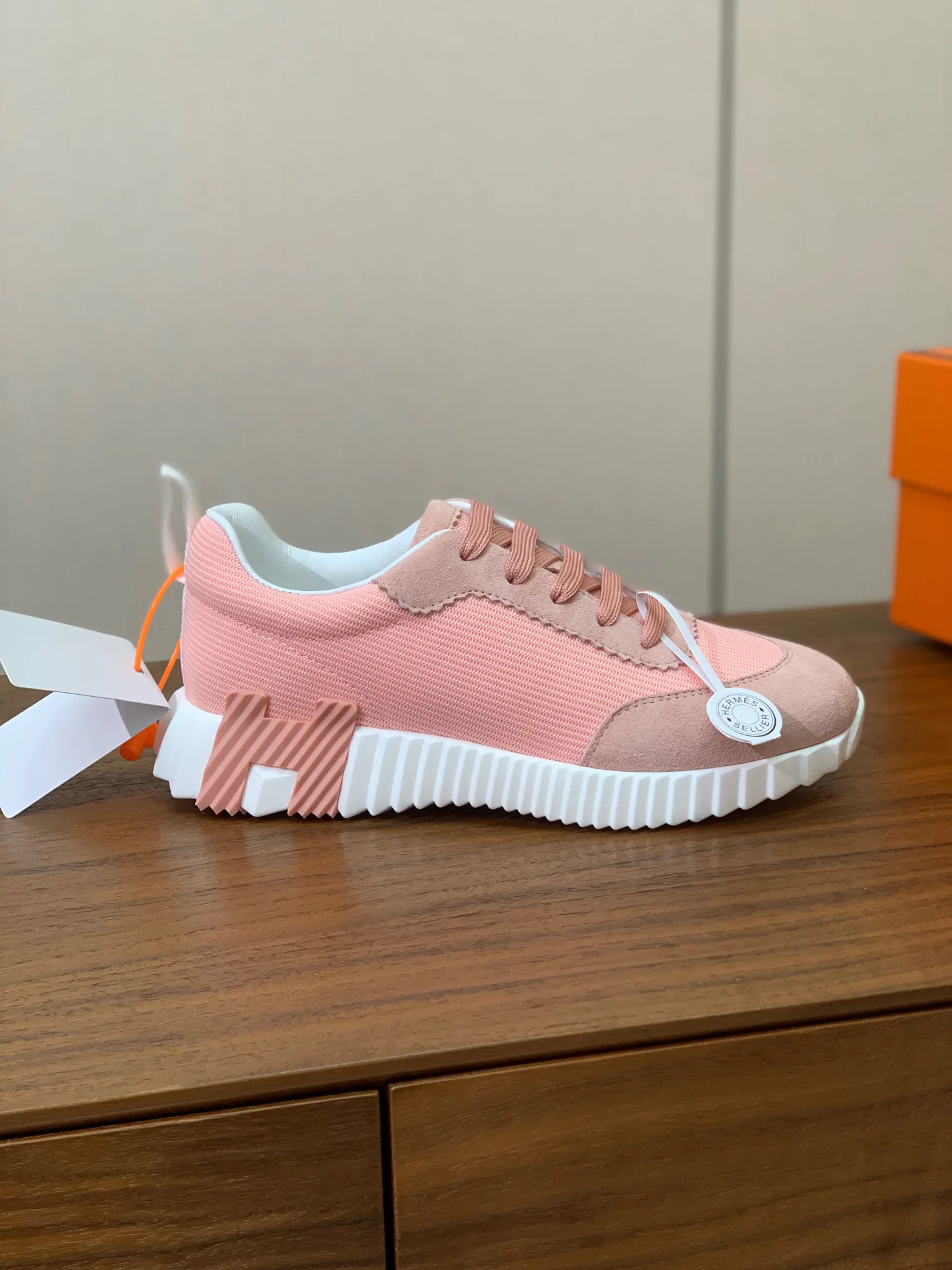 Кроссовки Женские Hermes 11567580
