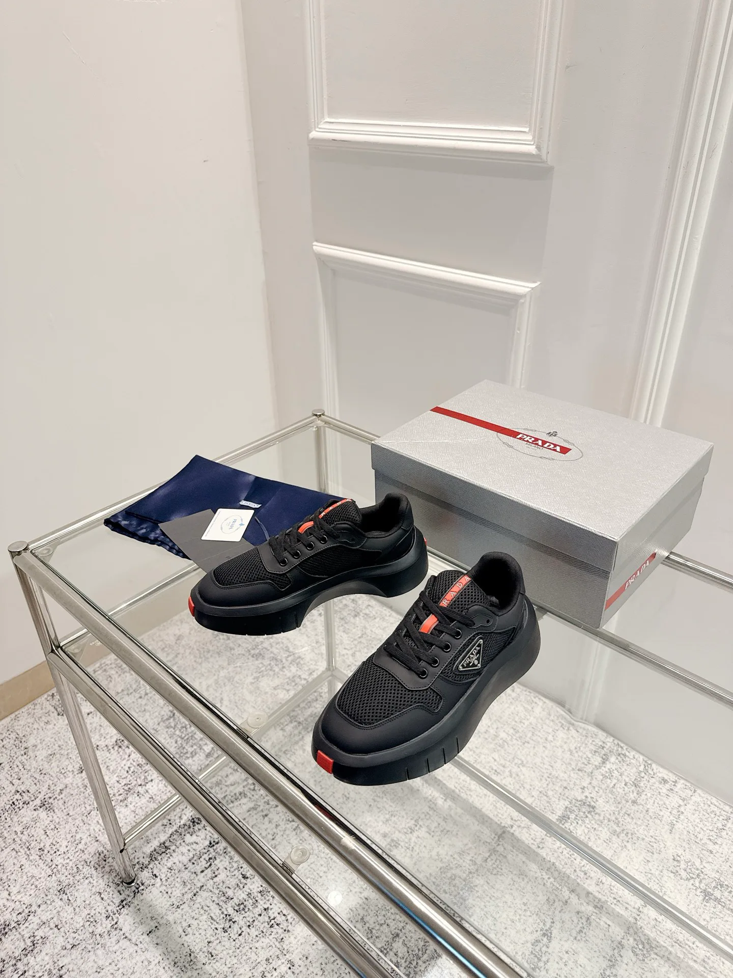 Кроссовки Женские Prada 65274