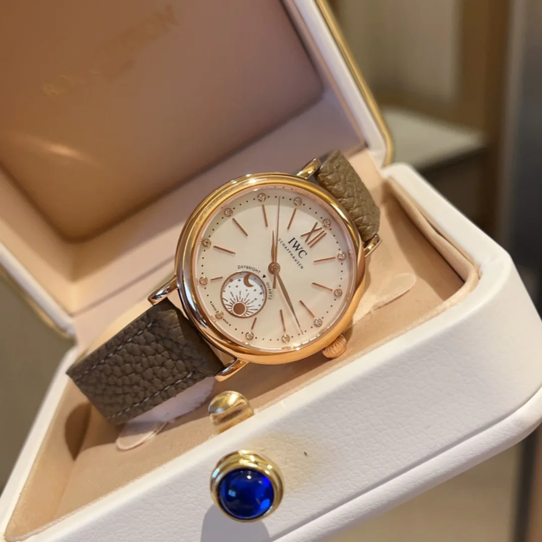 Часы Женские Iwc 24014