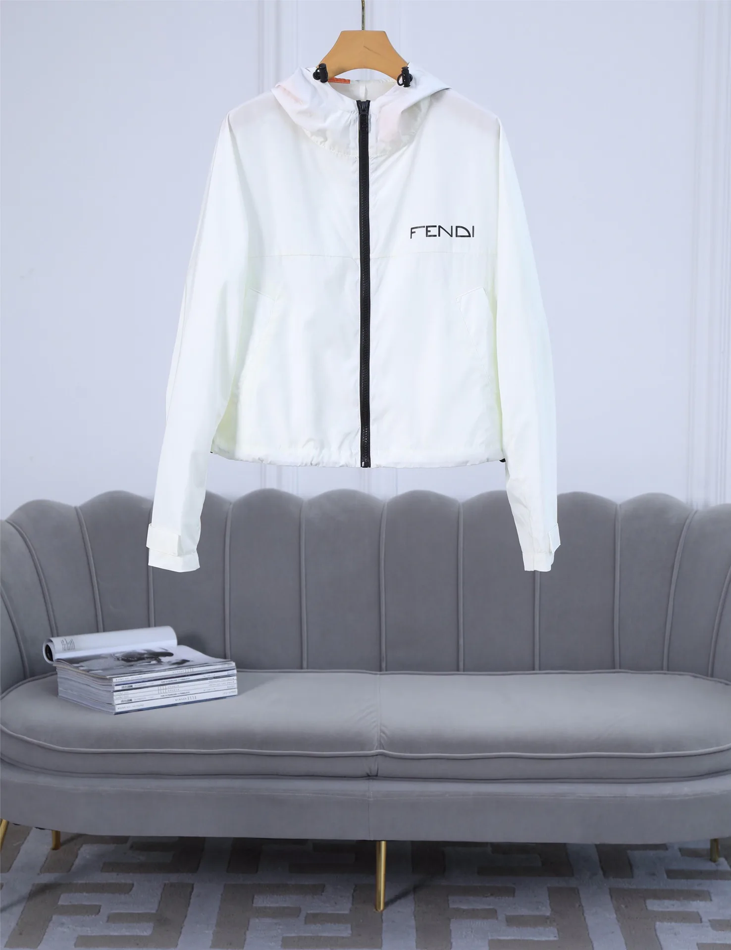 Куртки И Пуховики Женские Fendi 2260846