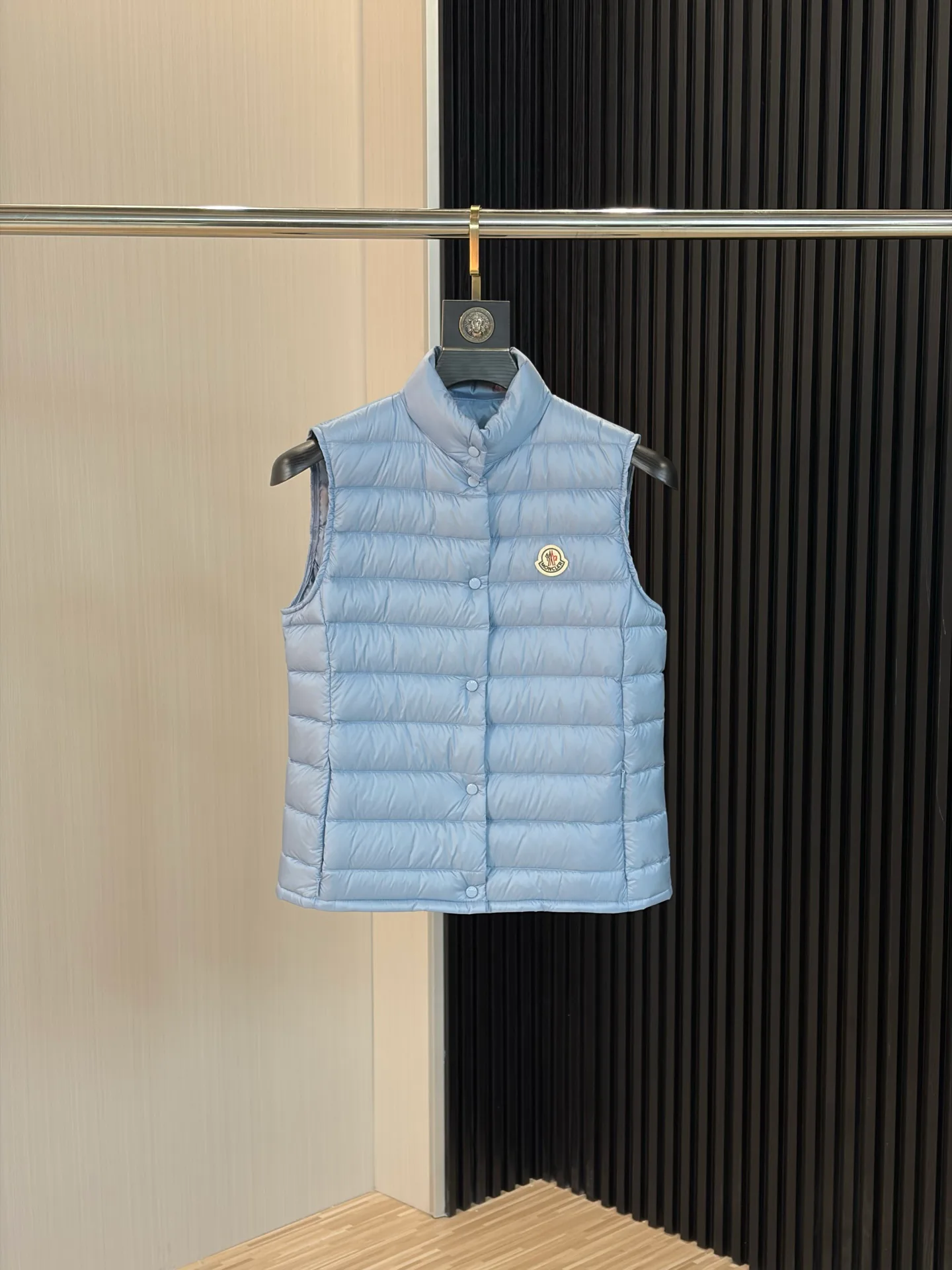 Жилеты Женские Moncler 18141000
