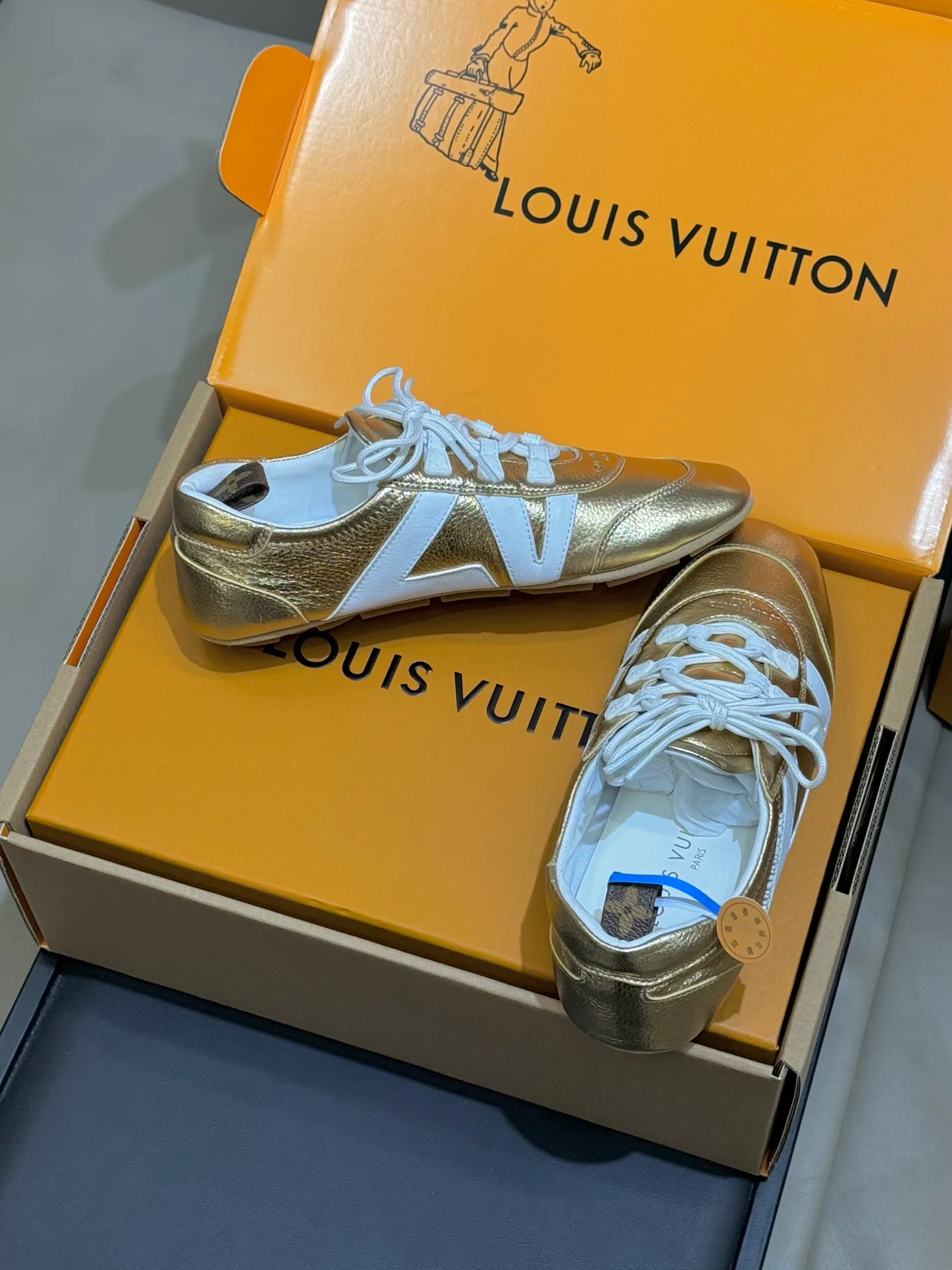 Кроссовки Женские Louis Vuitton 870513