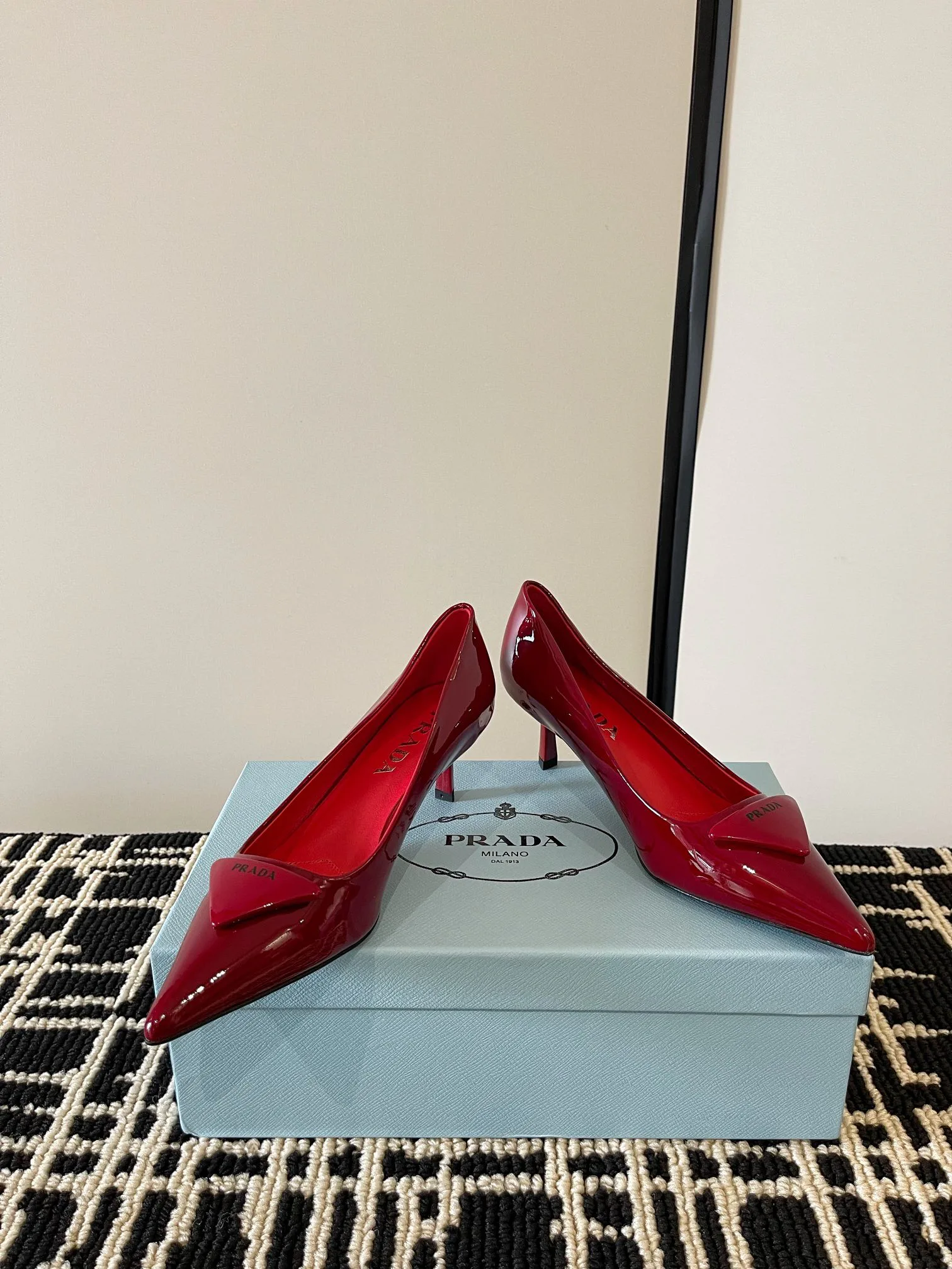Туфли Женские Prada 11162894