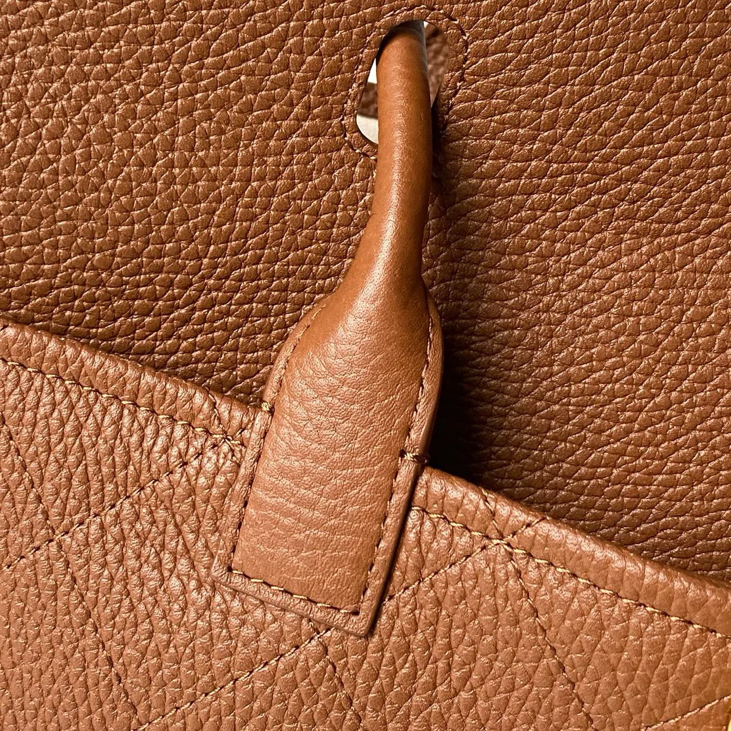 Классические Сумки Женские Chanel 18207857