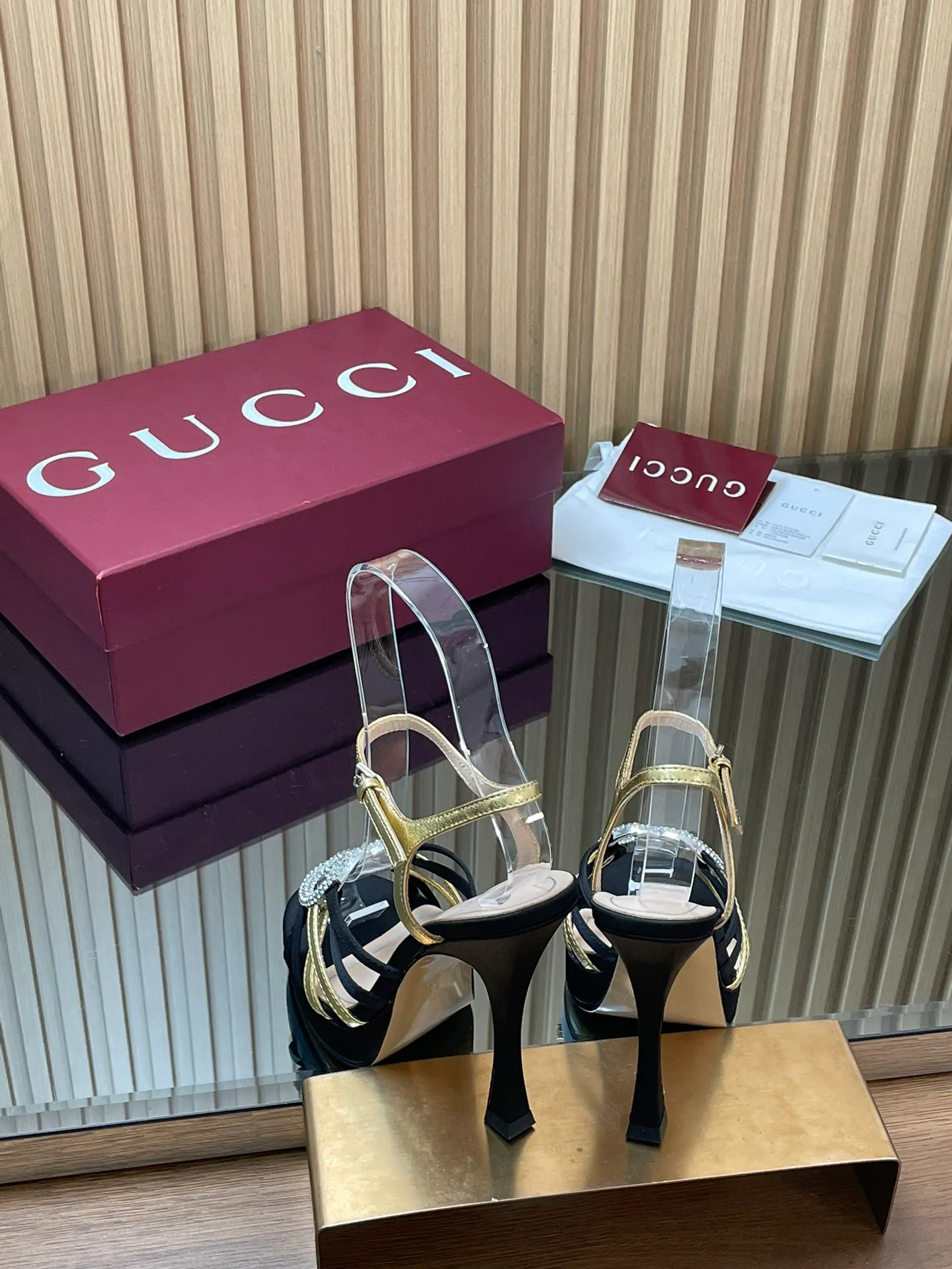 Босоножки Женские Gucci 5086419
