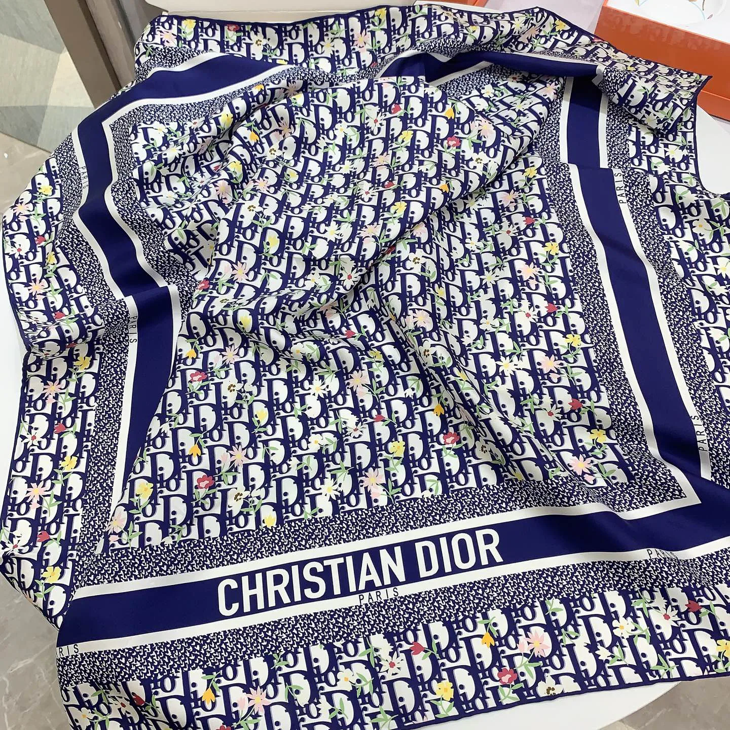 Шарфы Christian Dior 11262712