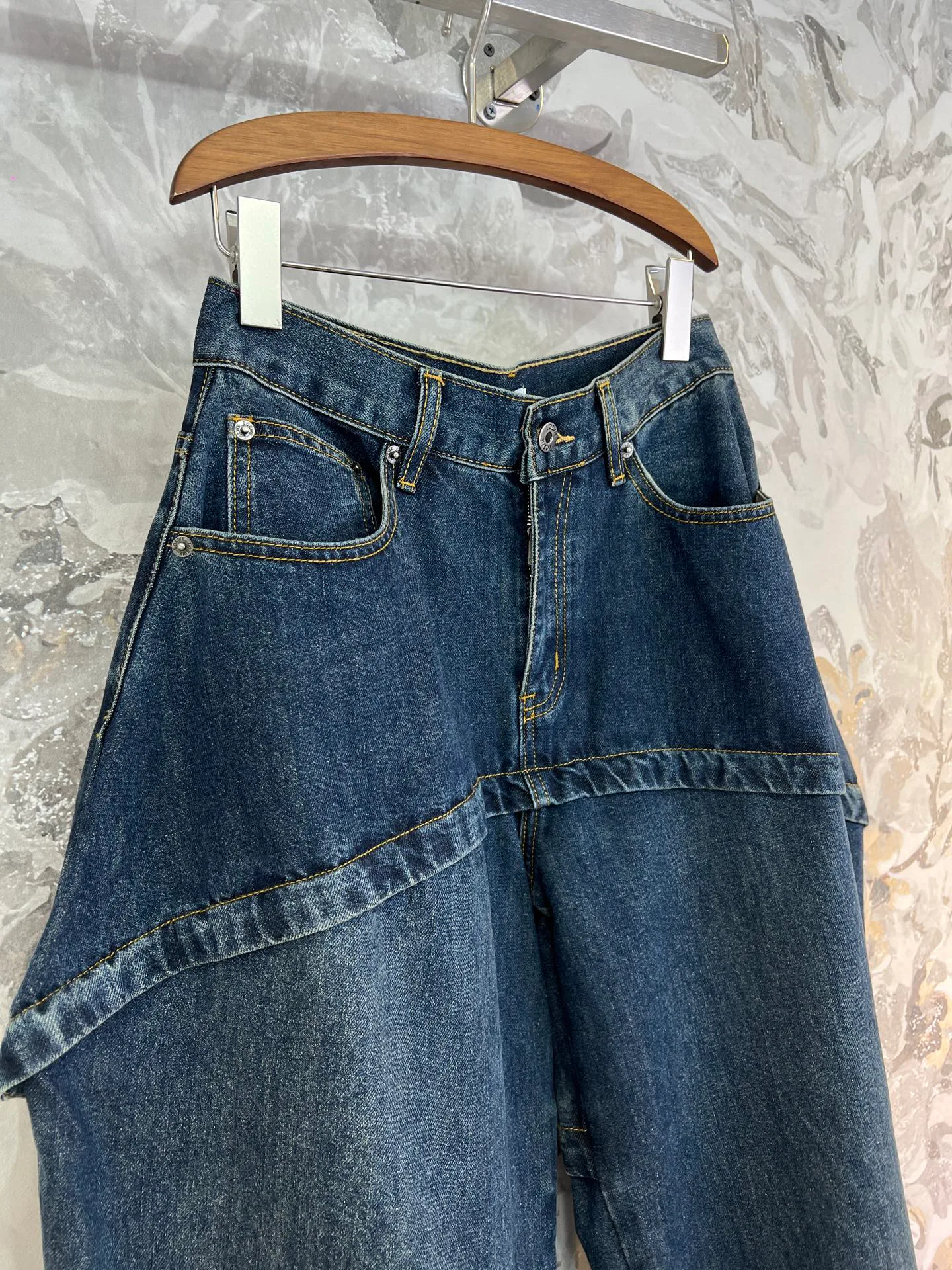 Джинсы Женские Loewe 18224833