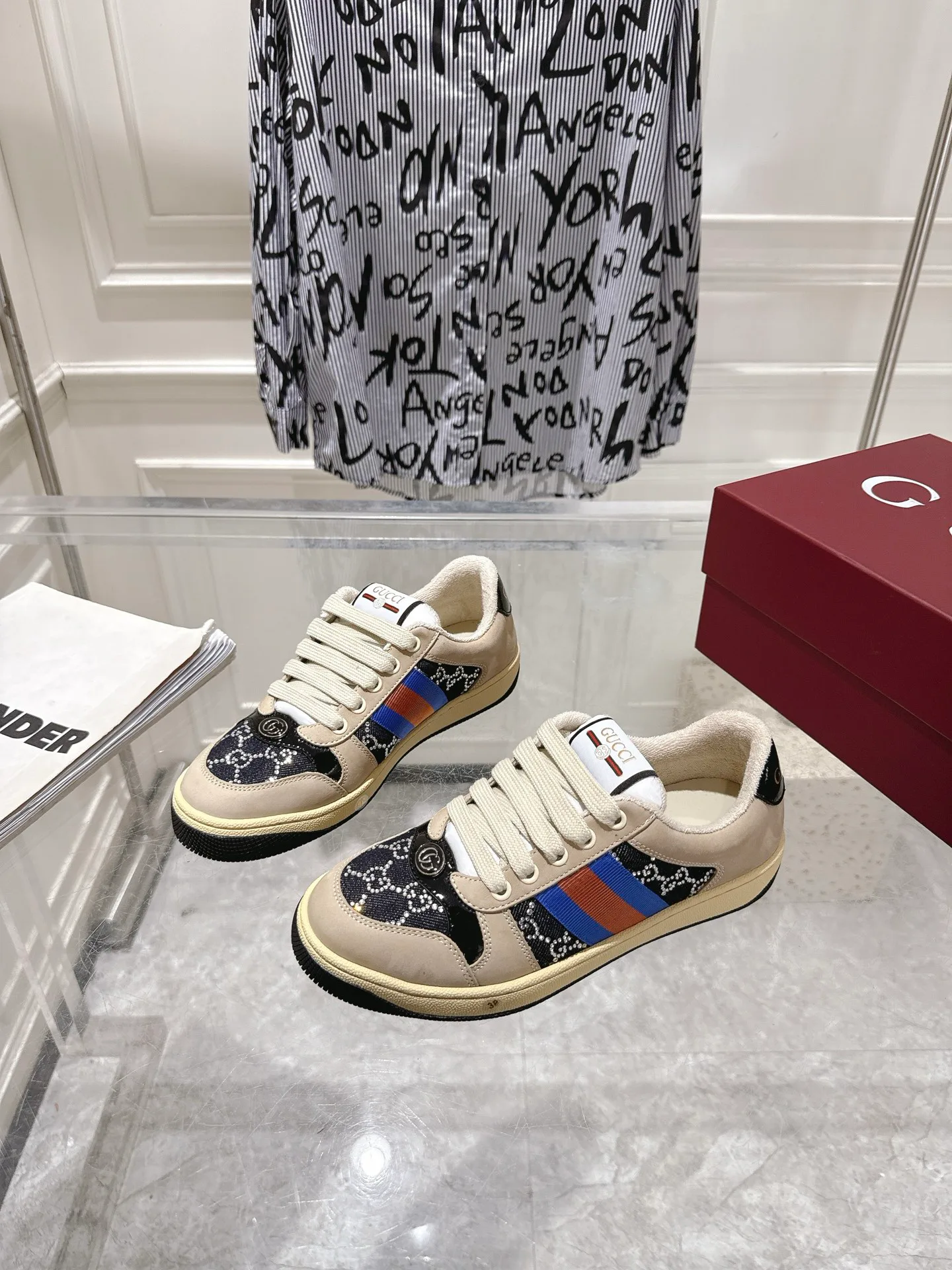 Кроссовки Женские Gucci 11709192