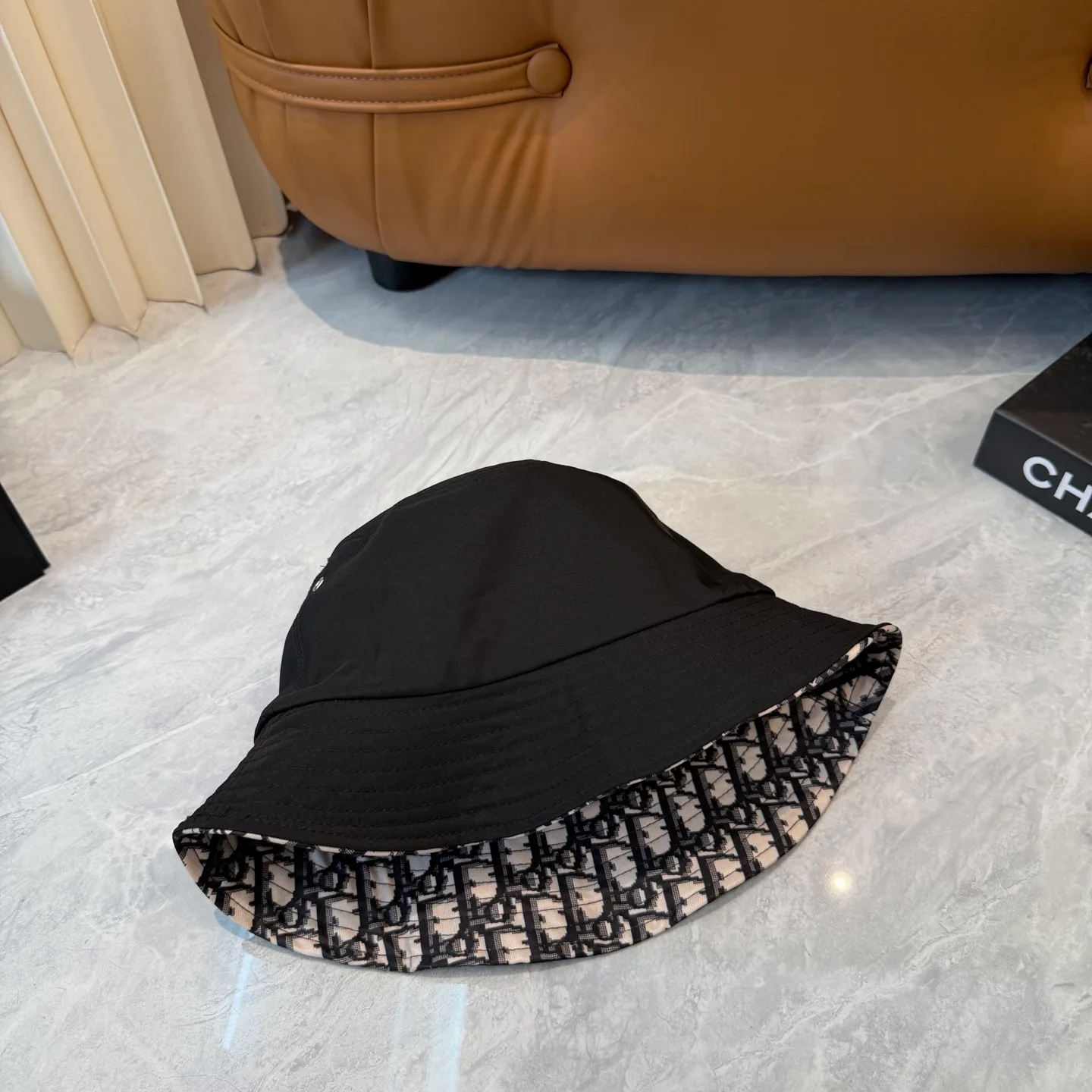 Головные Уборы Christian Dior 13294362