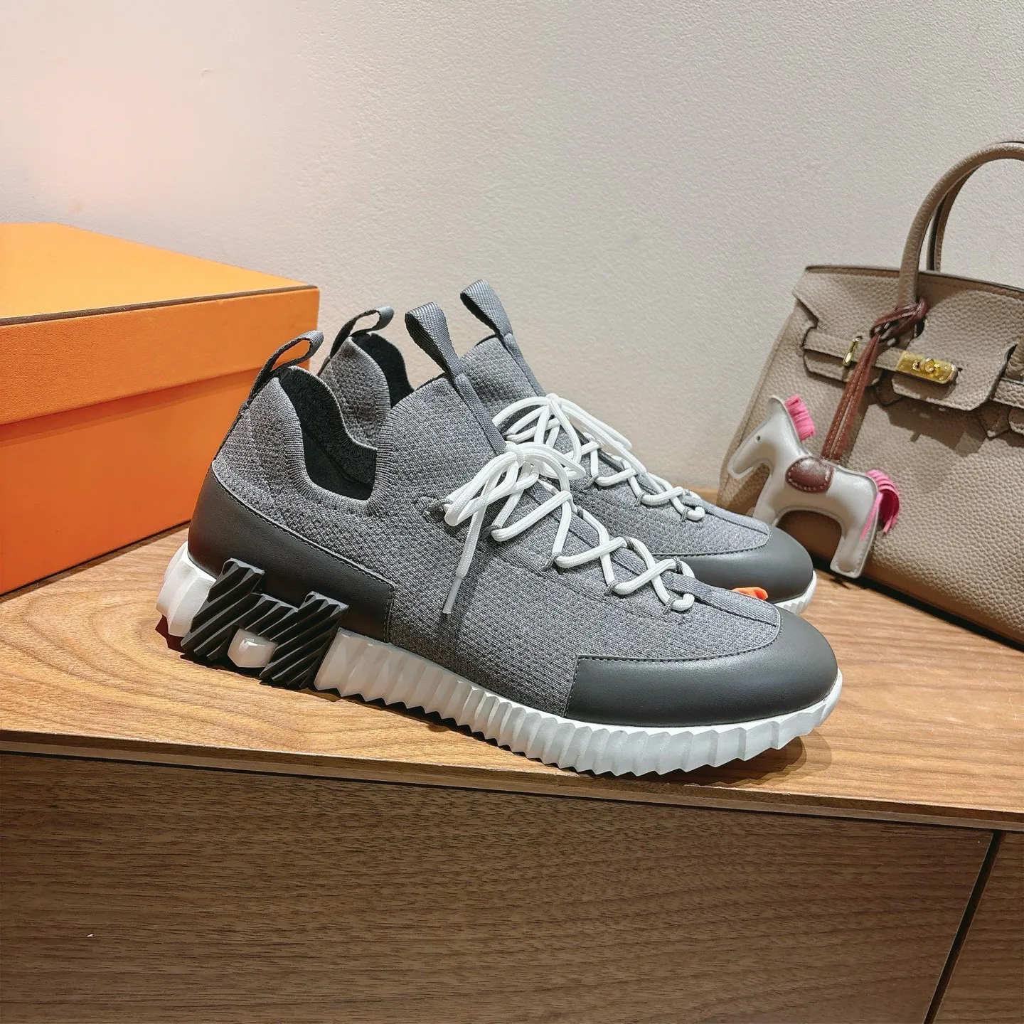Кроссовки Женские Hermes 10031752