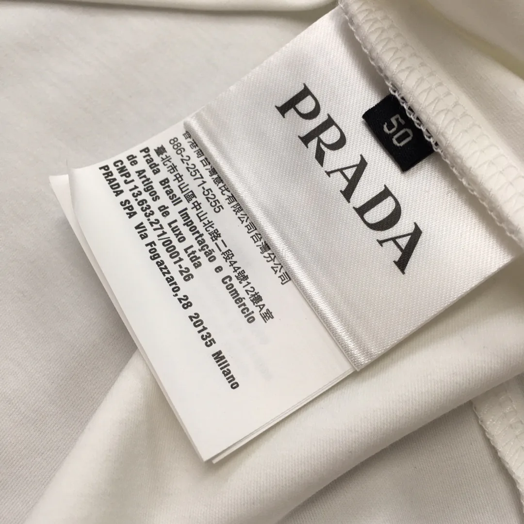 Футболки Женские Prada 11704178