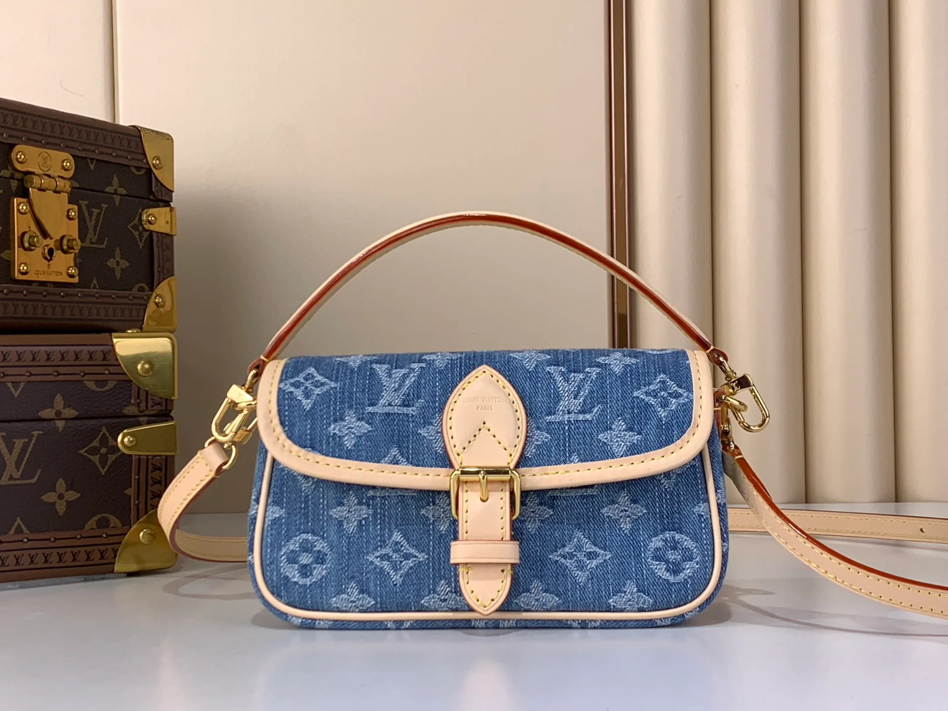 Сумки На Ремне Женские Louis Vuitton 13455895