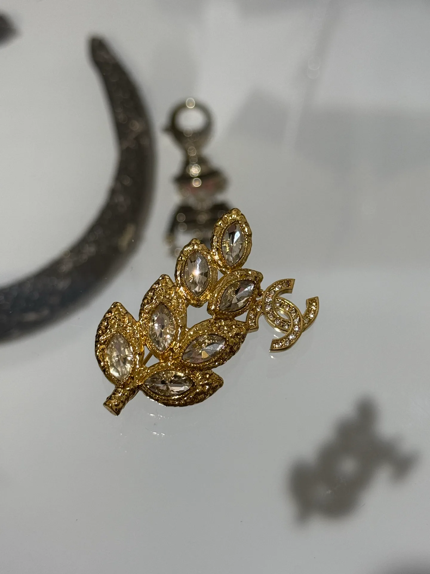 Бижутерия Chanel 5561634