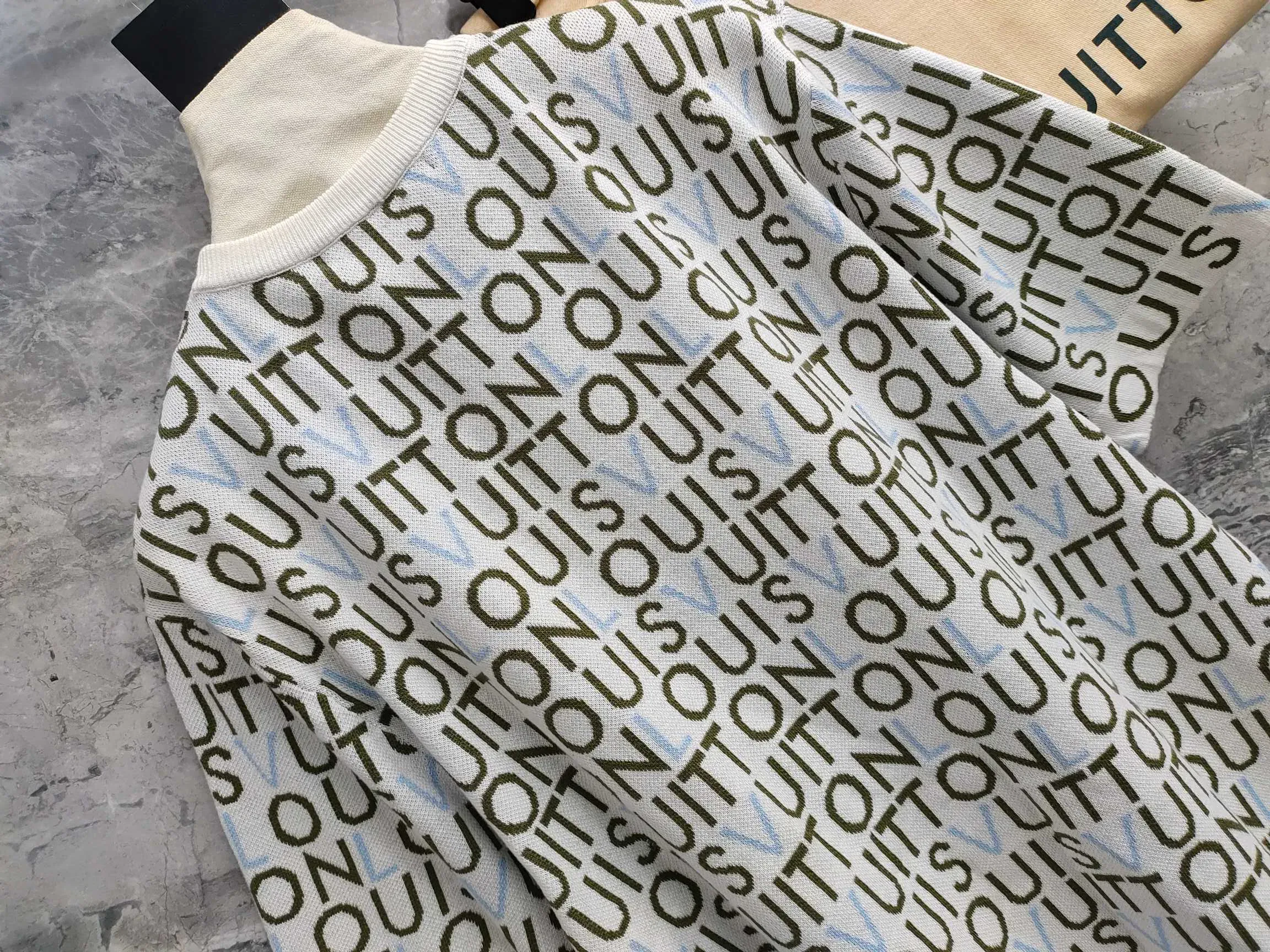 Футболки Женские Louis Vuitton 790908