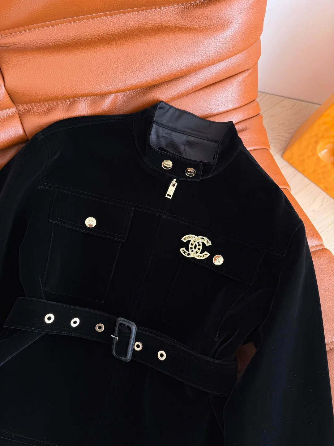 Куртки И Пуховики Женские Chanel 881484