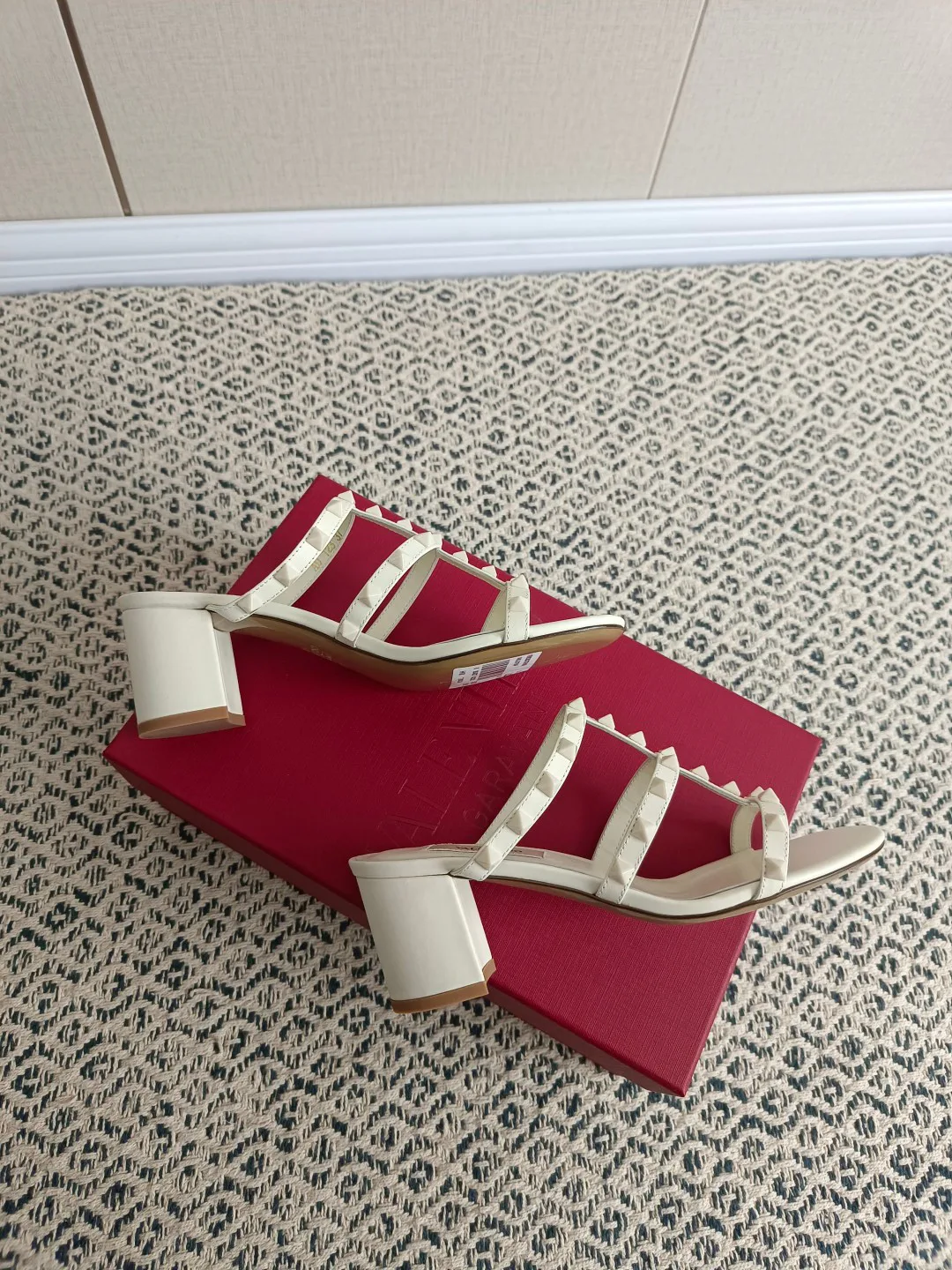 Босоножки Женские Valentino 1523745