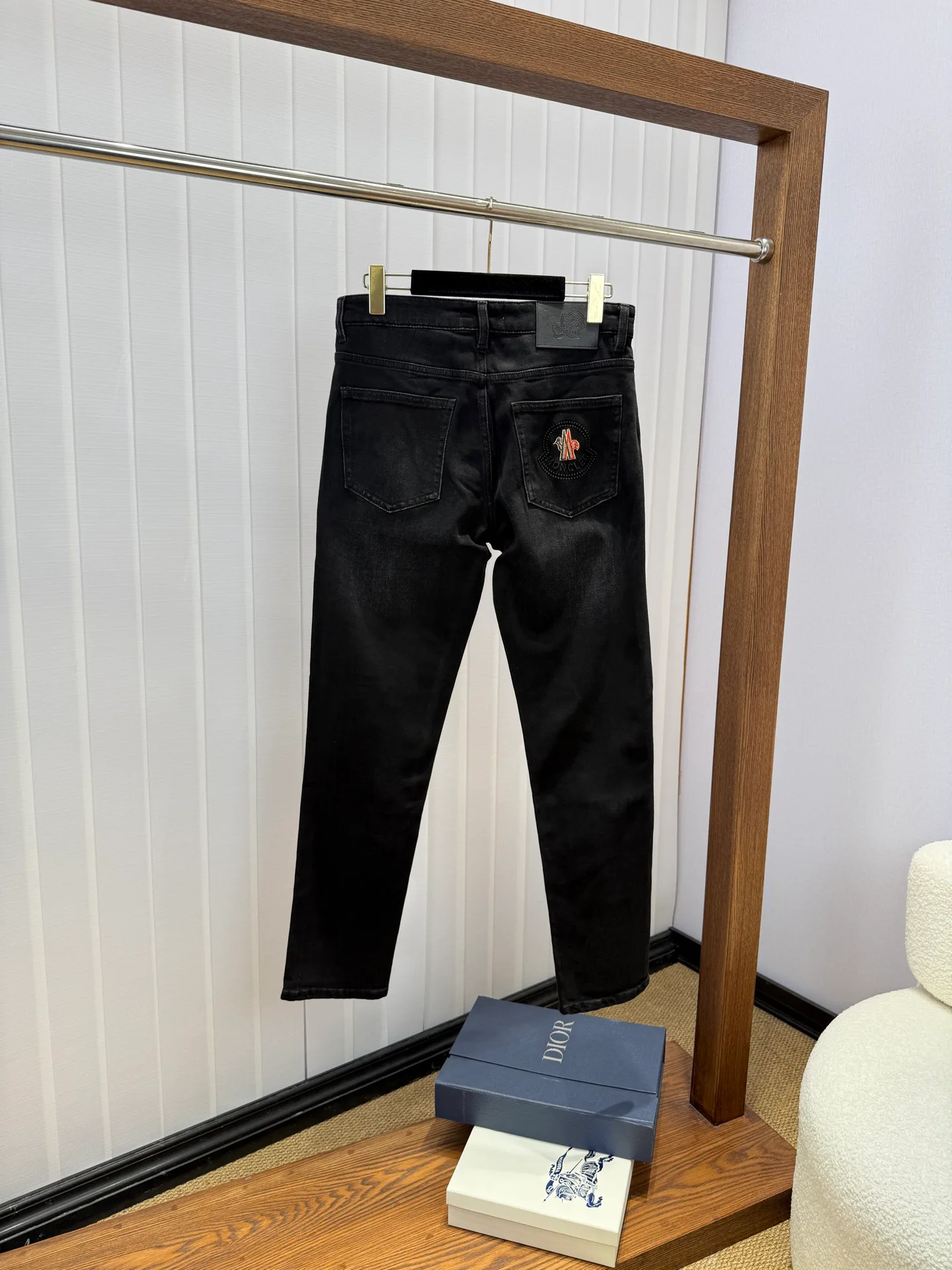Джинсы Мужские Moncler 18029769