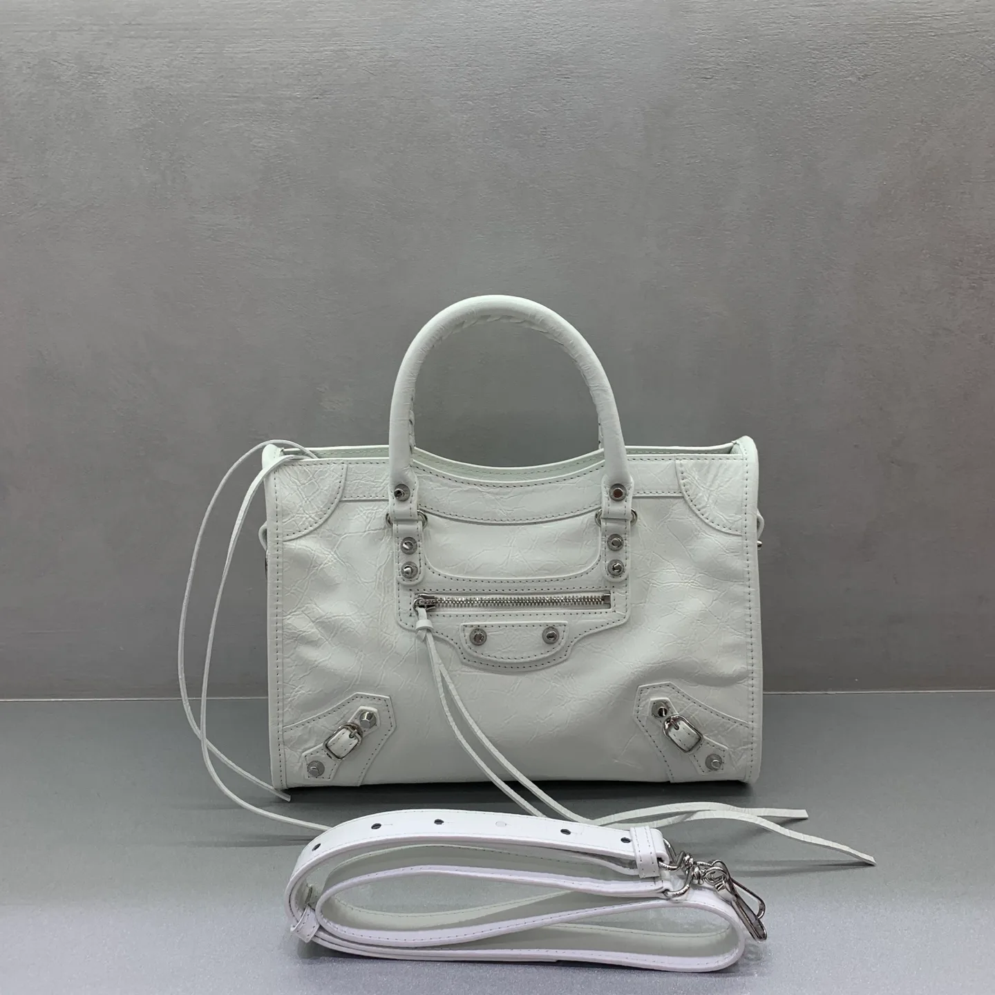 Классические Сумки Женские Balenciaga 11305239
