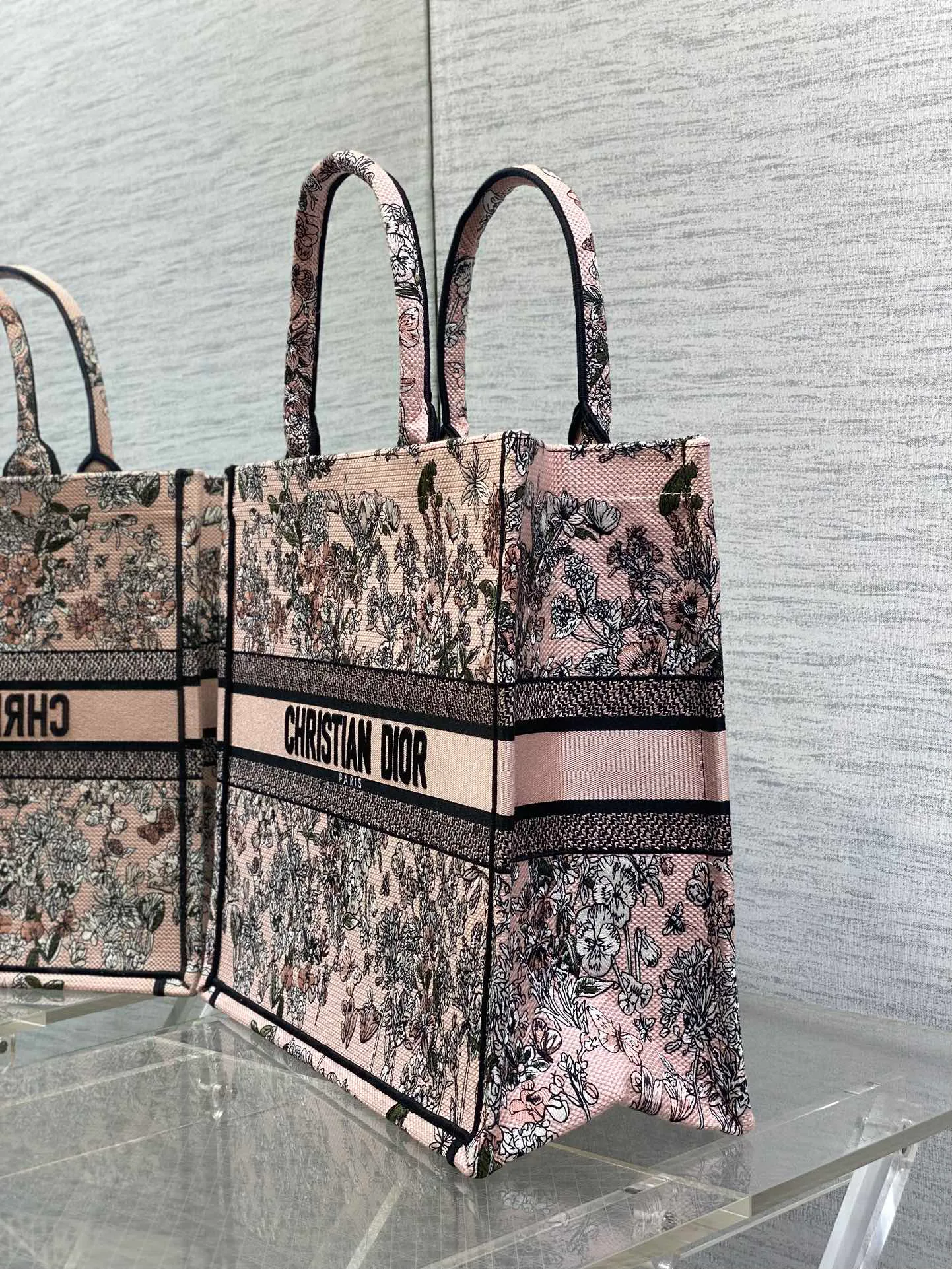 Классические Сумки Женские Christian Dior 274278