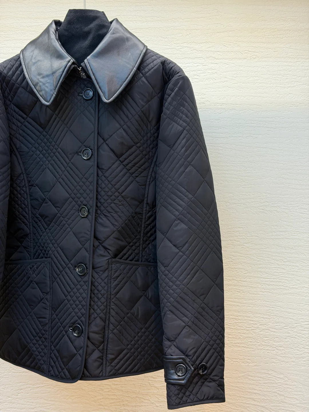 Куртки И Пуховики Женские Burberry 19038418