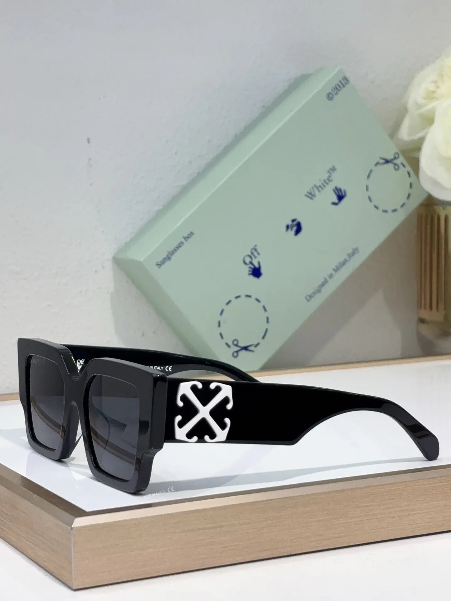 Очки Off-White 18338500