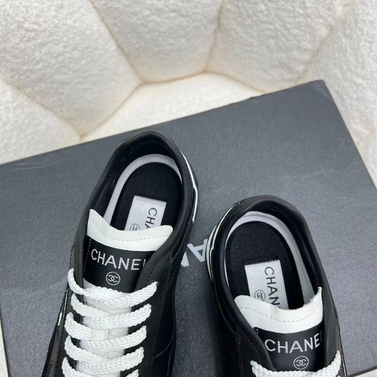 Кроссовки Женские Chanel 10780