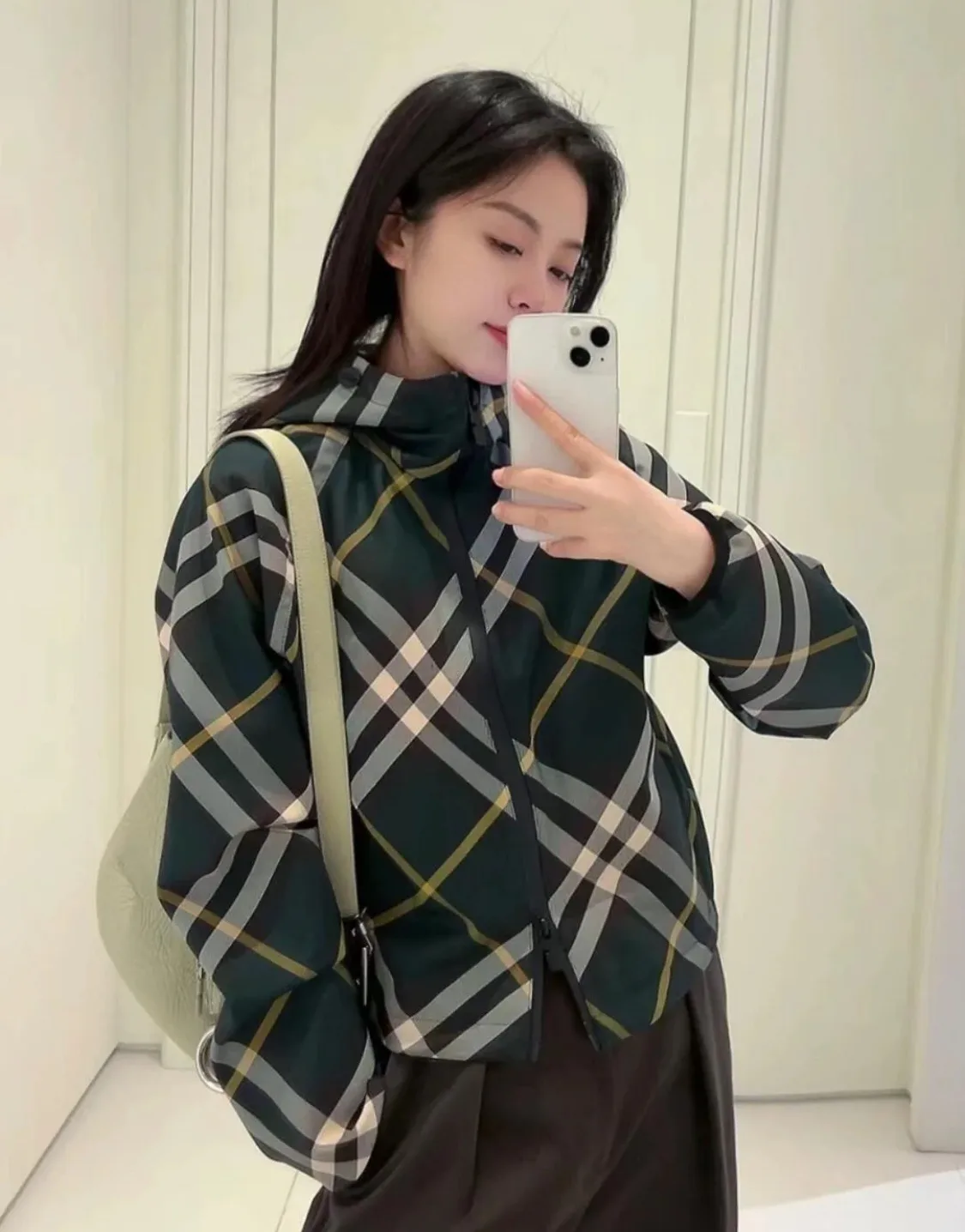 Куртки И Пуховики Женские Burberry 11224943