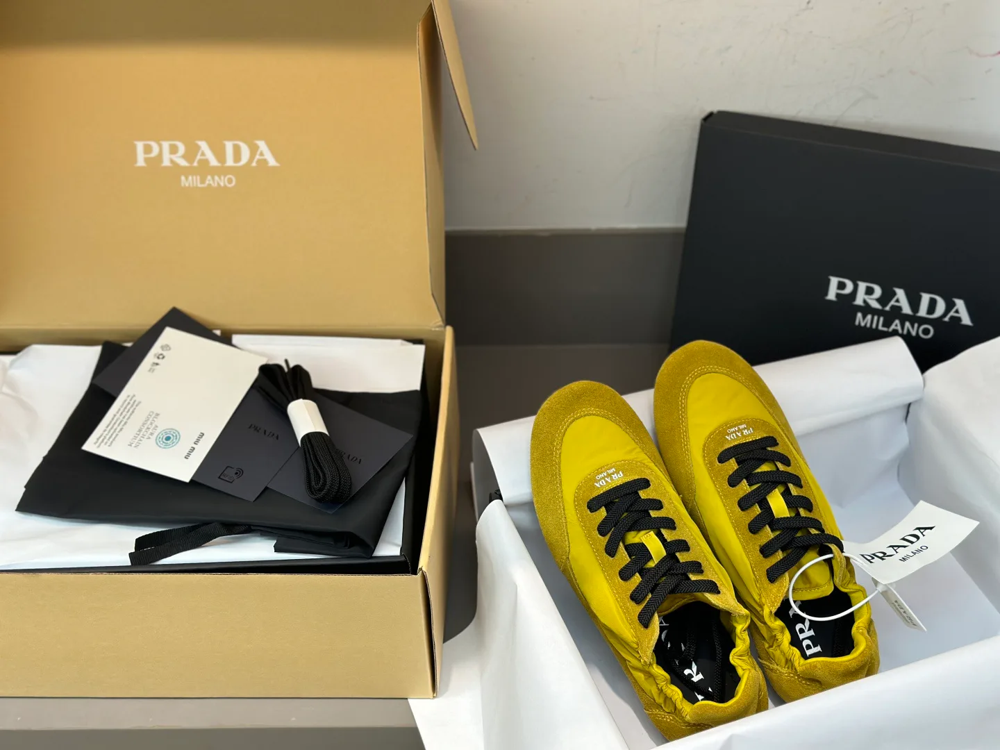 Кроссовки Женские Prada 11152977