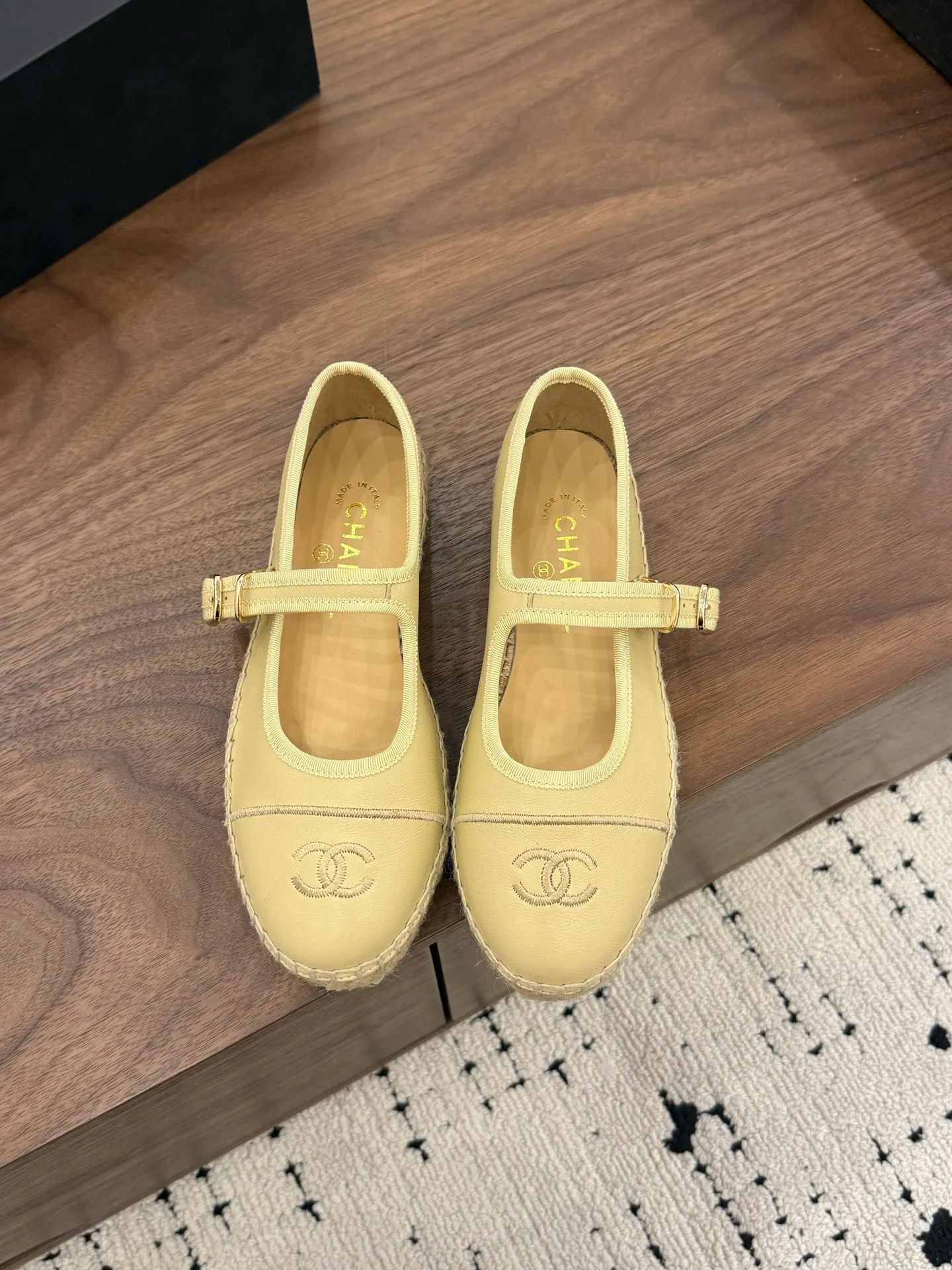 Туфли Женские Chanel 12814286
