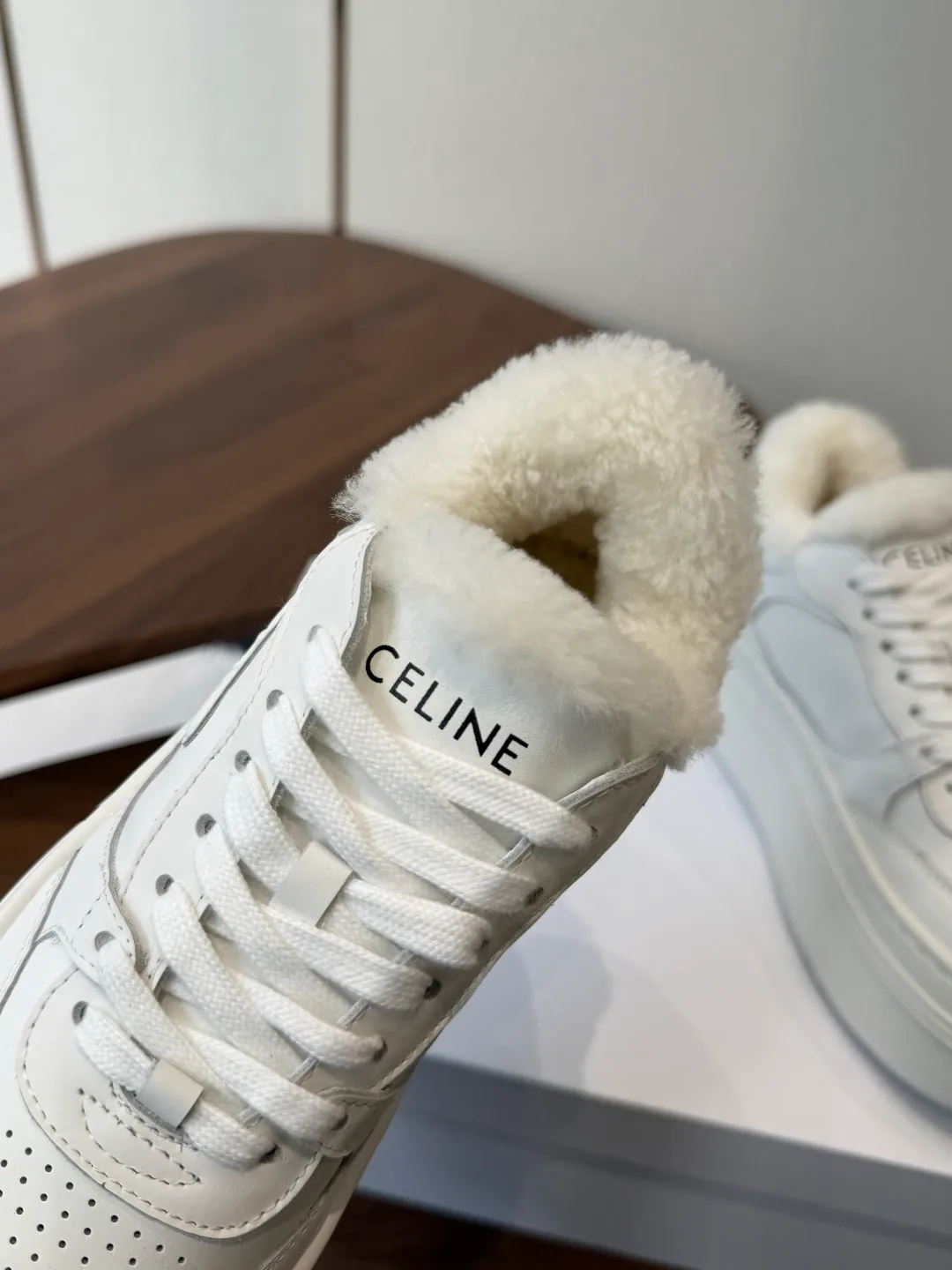 Кроссовки Женские Celine 18687642