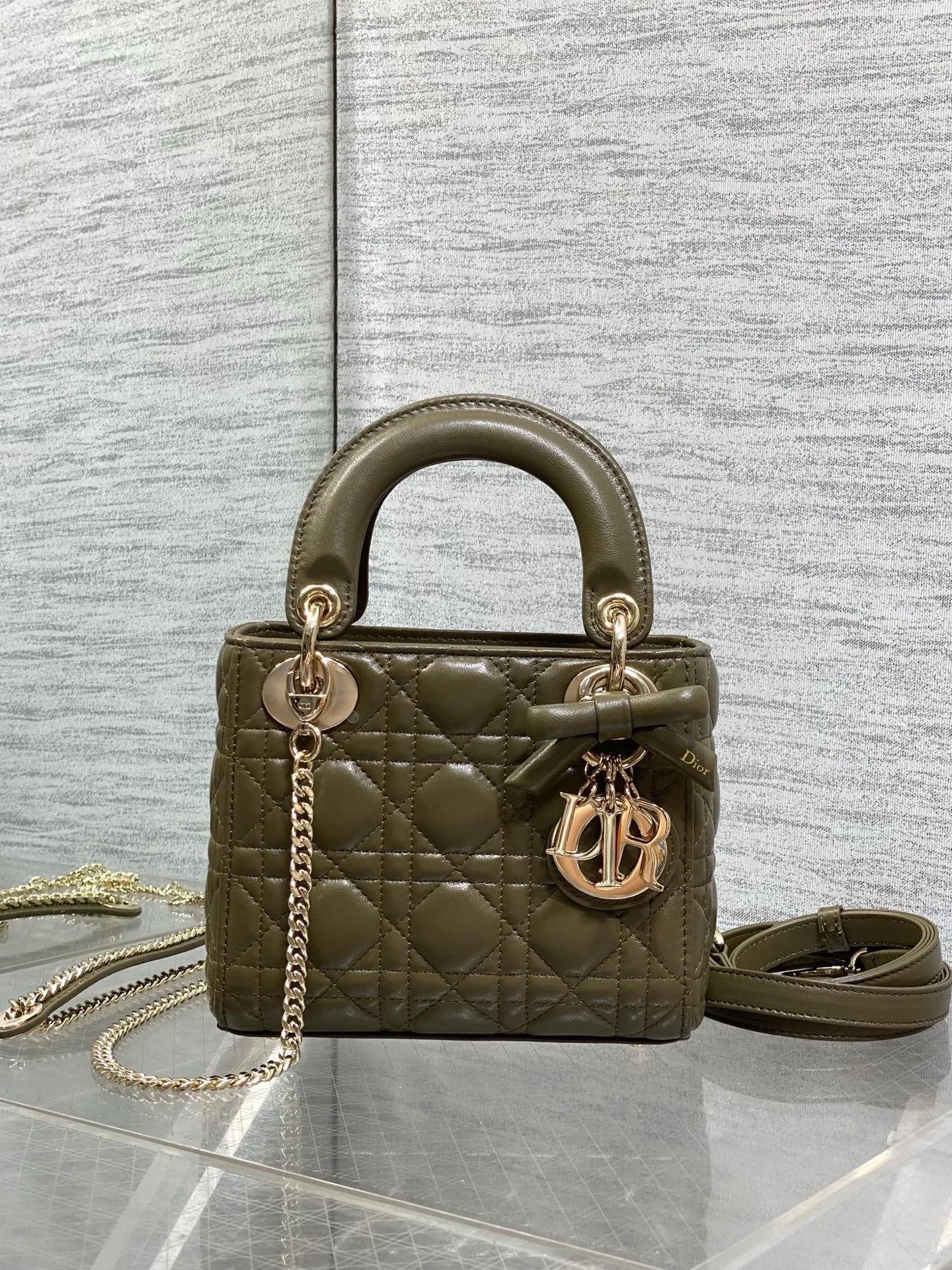 Классические Сумки Женские Christian Dior 17601505