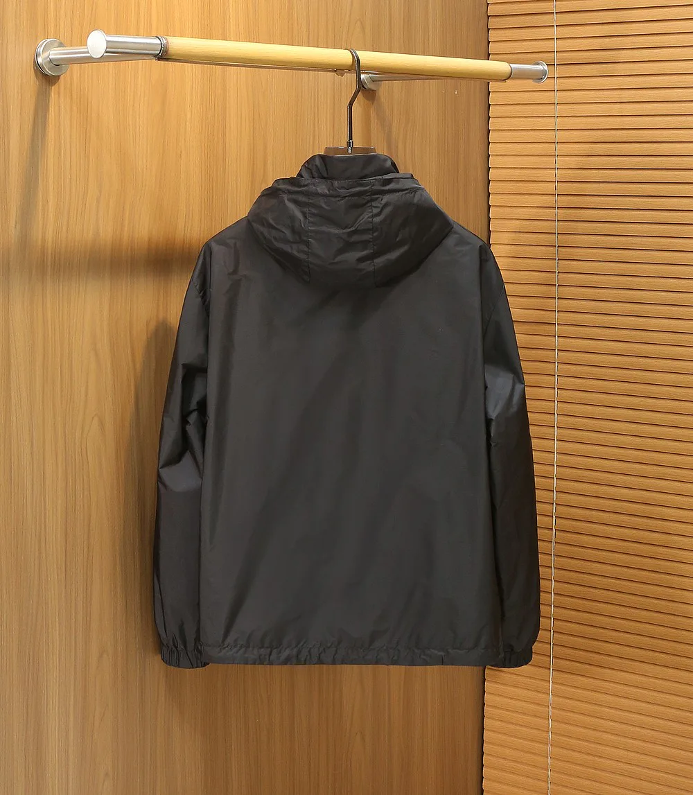 Куртки И Пуховики Мужские Prada 11010980